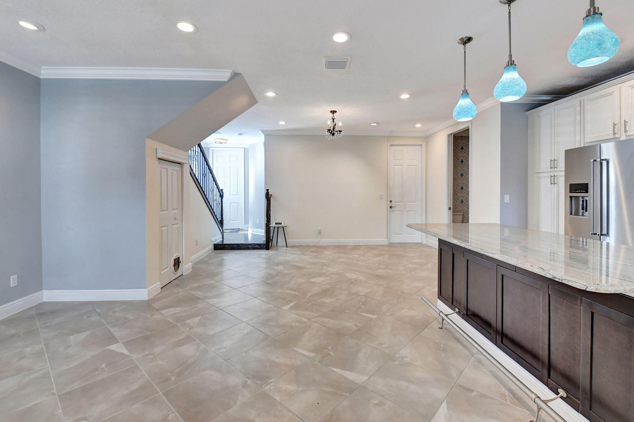3119 Waterside Circle