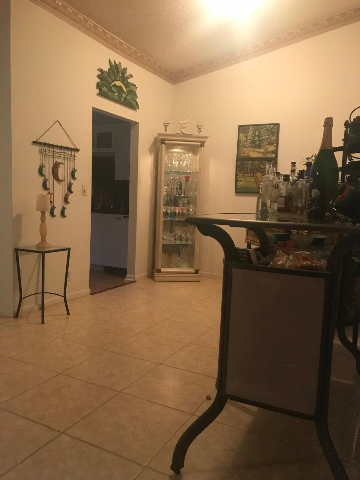 2813 Zorno Way
