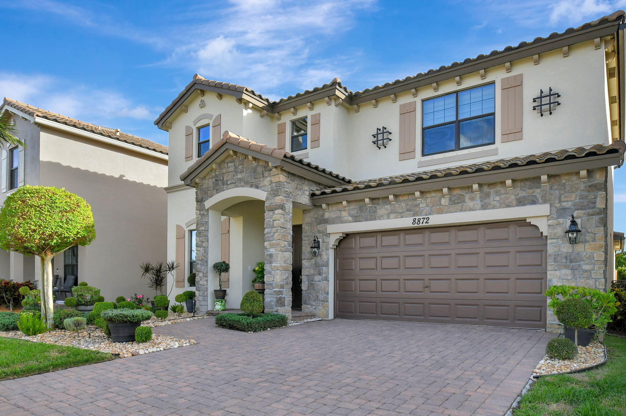 8872 Sandy Creek Way