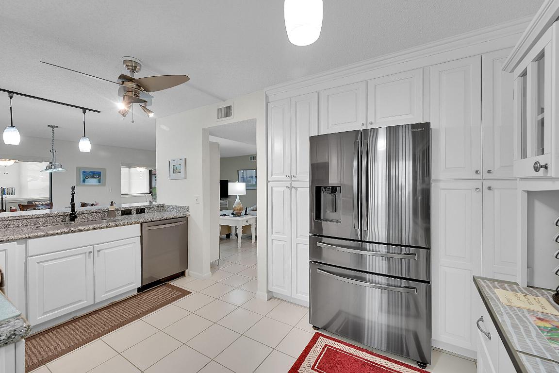 10640 Tropic Palm Avenue 101