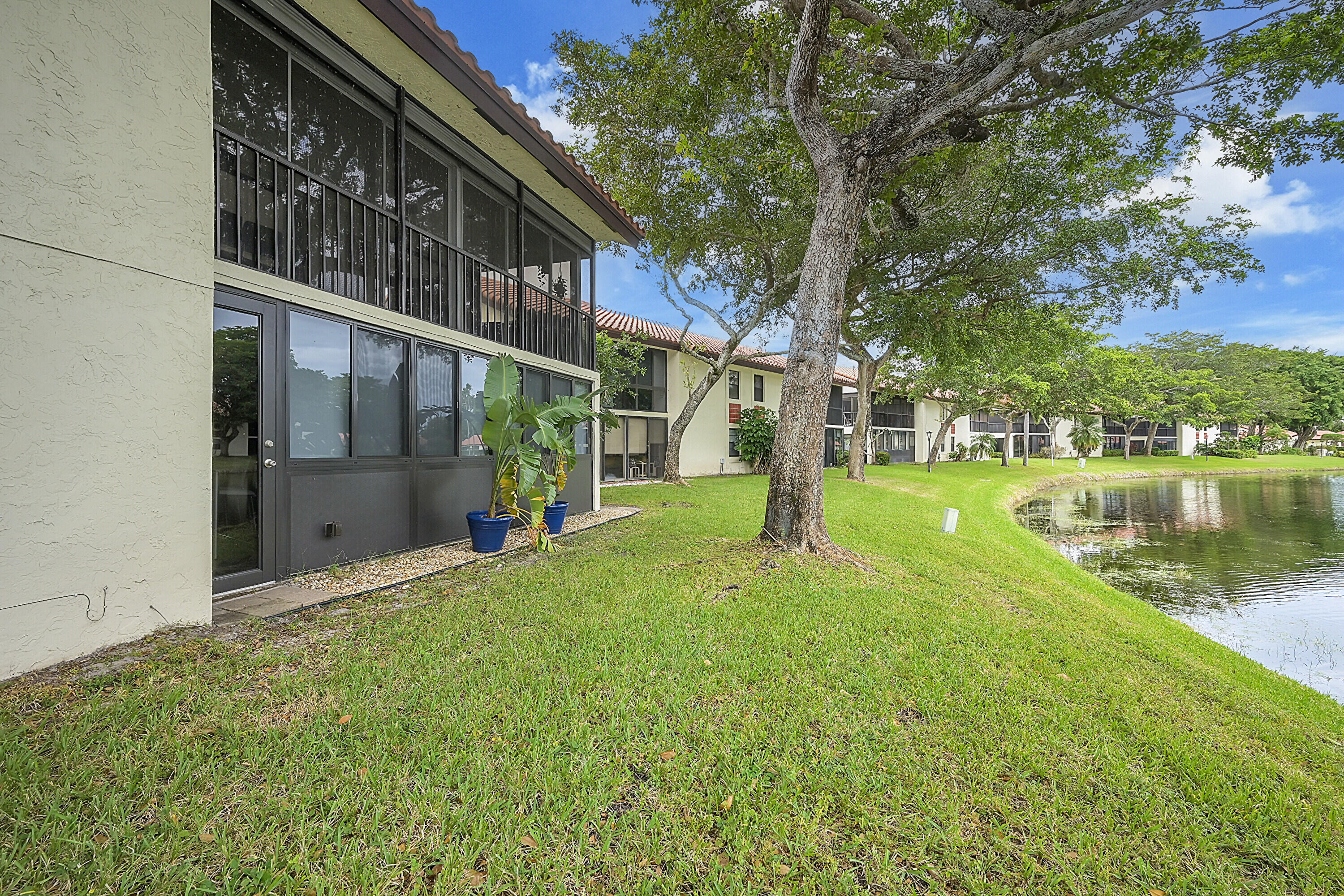 10640 Tropic Palm Avenue 101