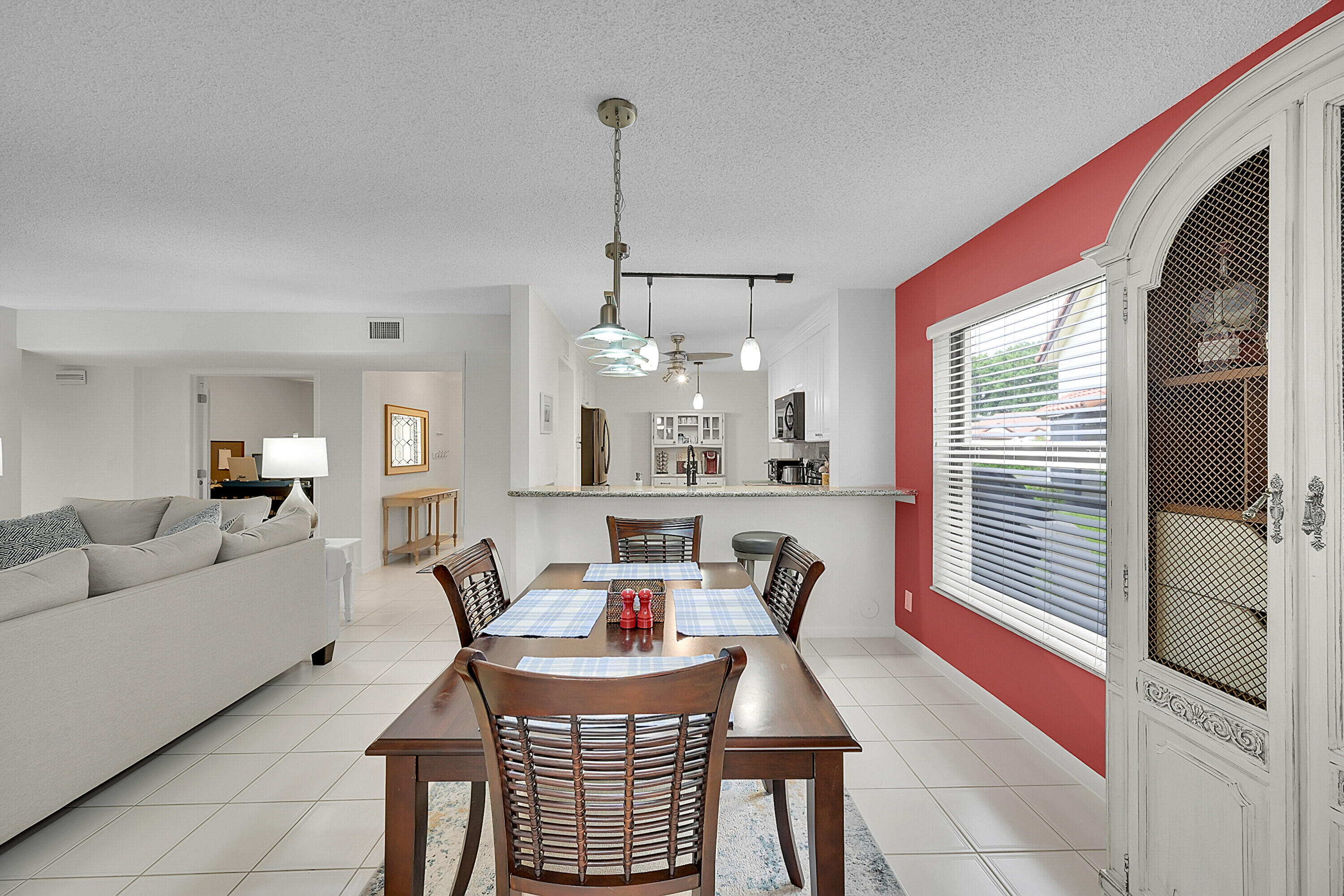10640 Tropic Palm Avenue 101