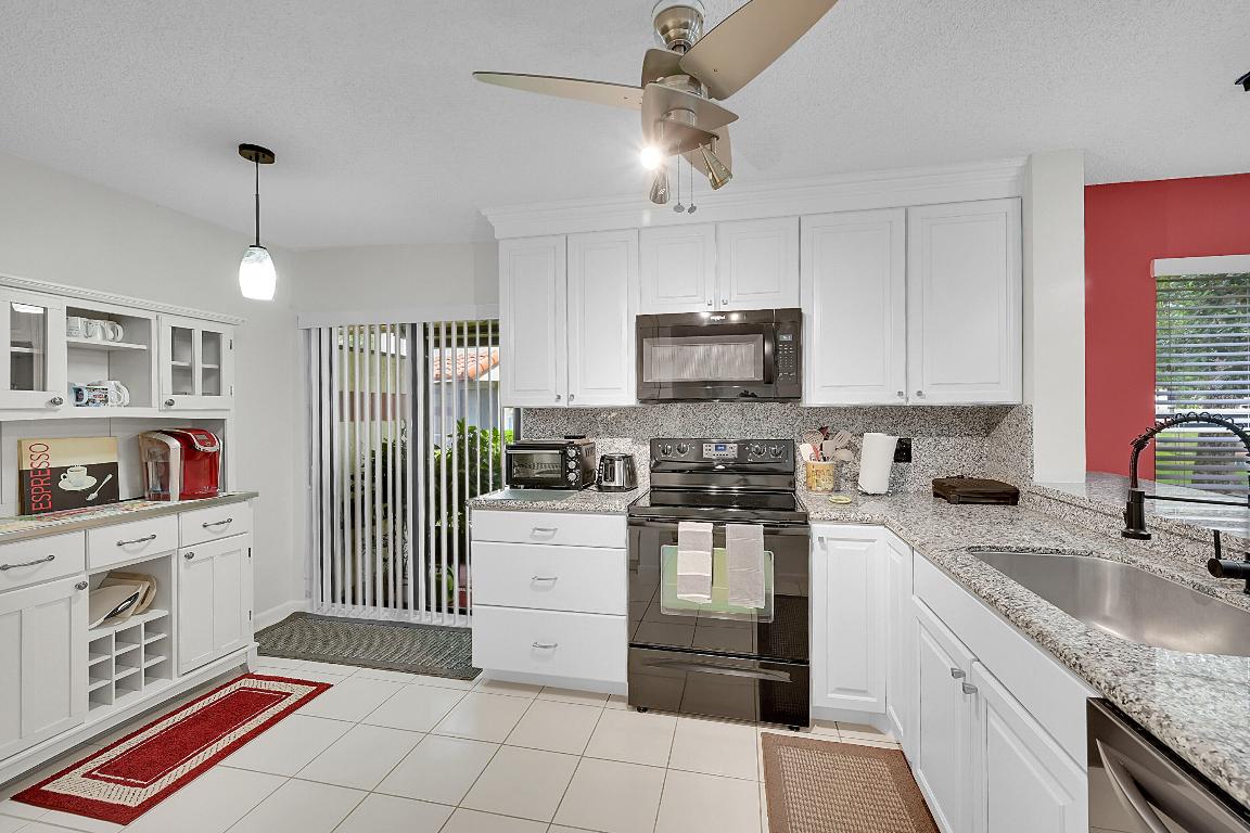 10640 Tropic Palm Avenue 101