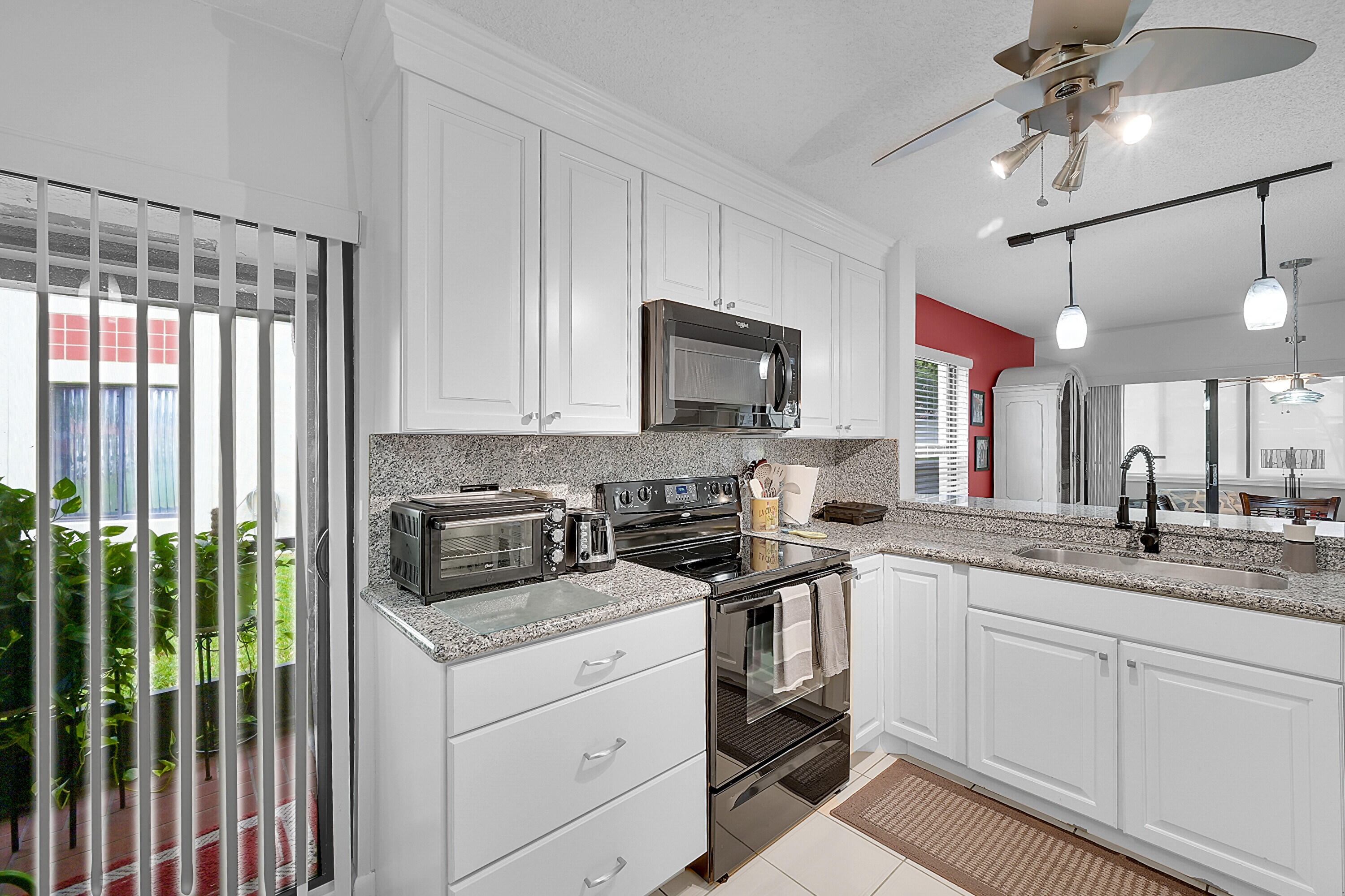 10640 Tropic Palm Avenue 101