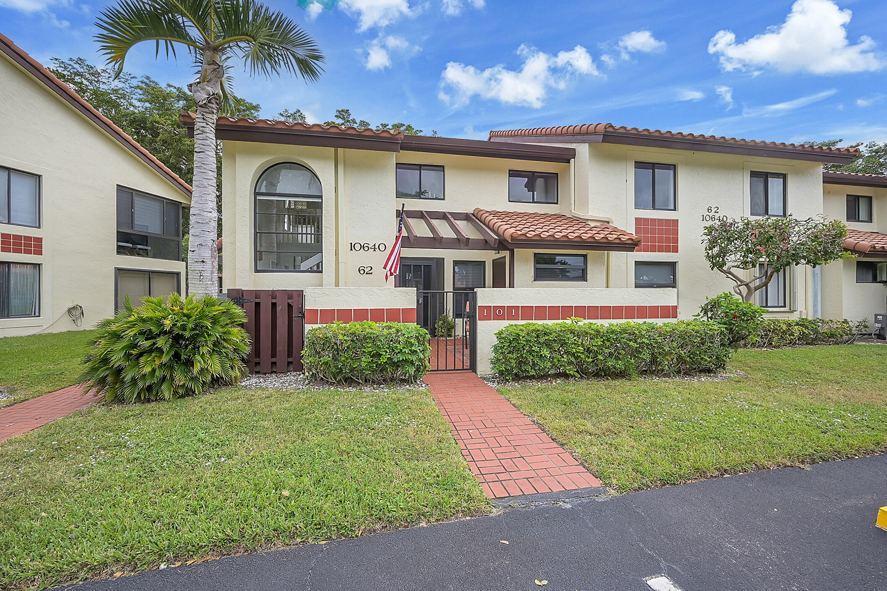 10640 Tropic Palm Avenue 101