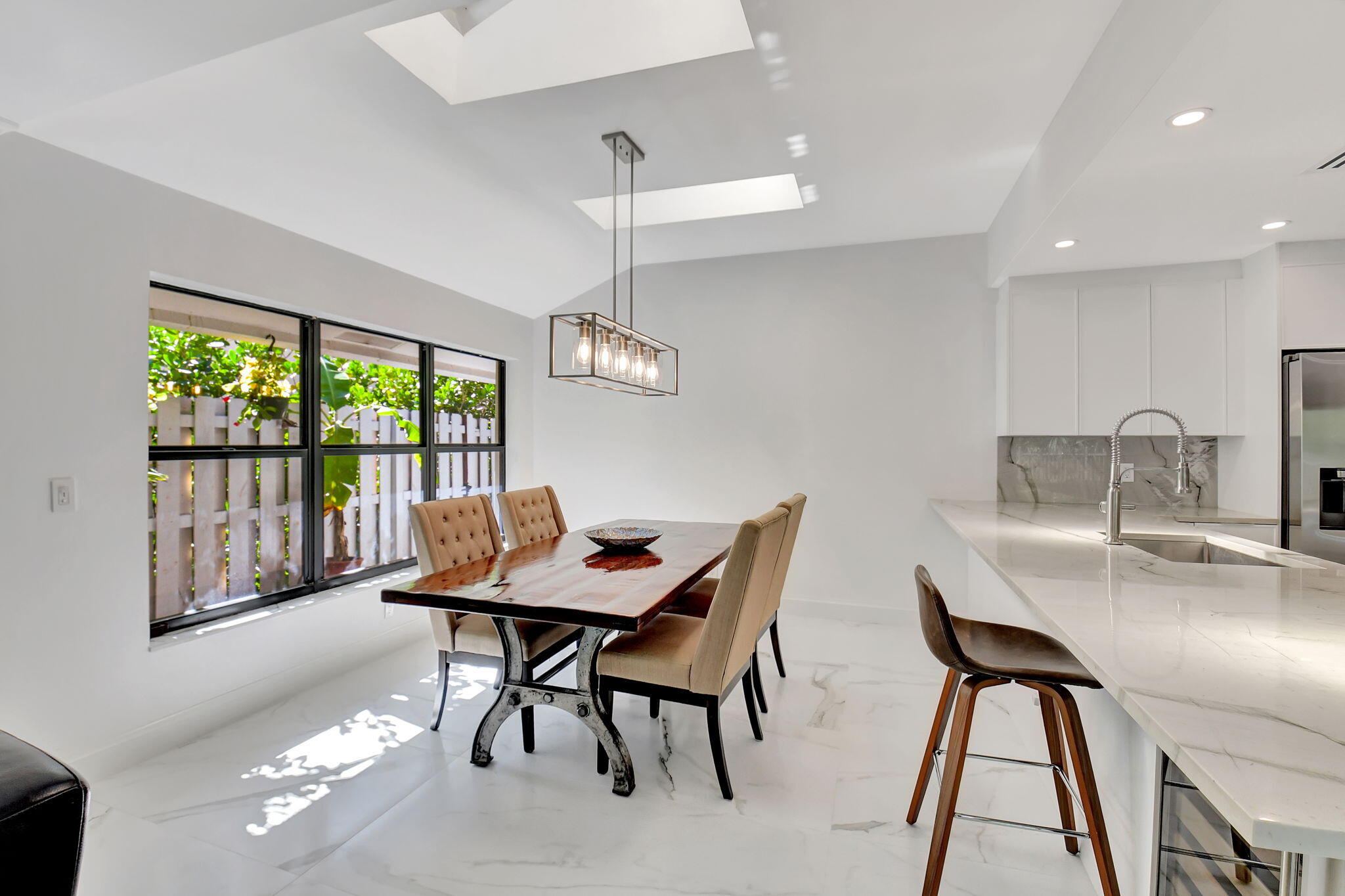 6553 Timber Lane
