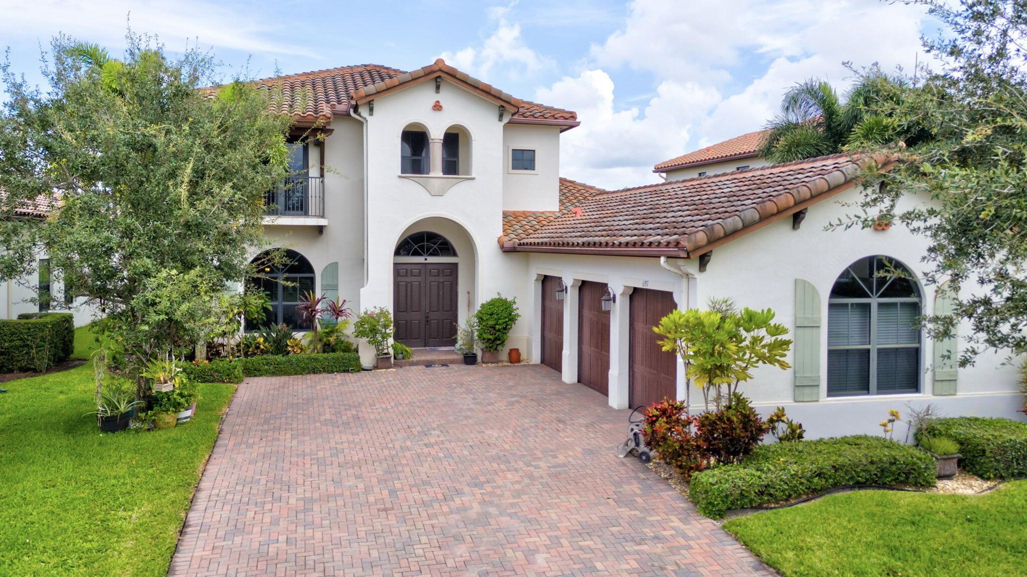 6357 Vireo Court