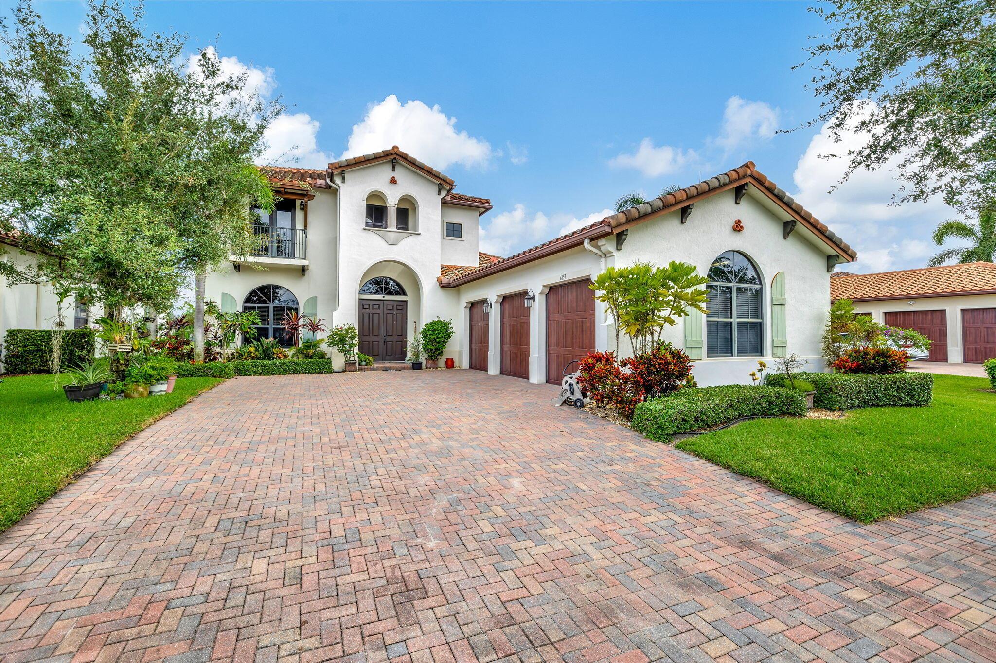 6357 Vireo Court