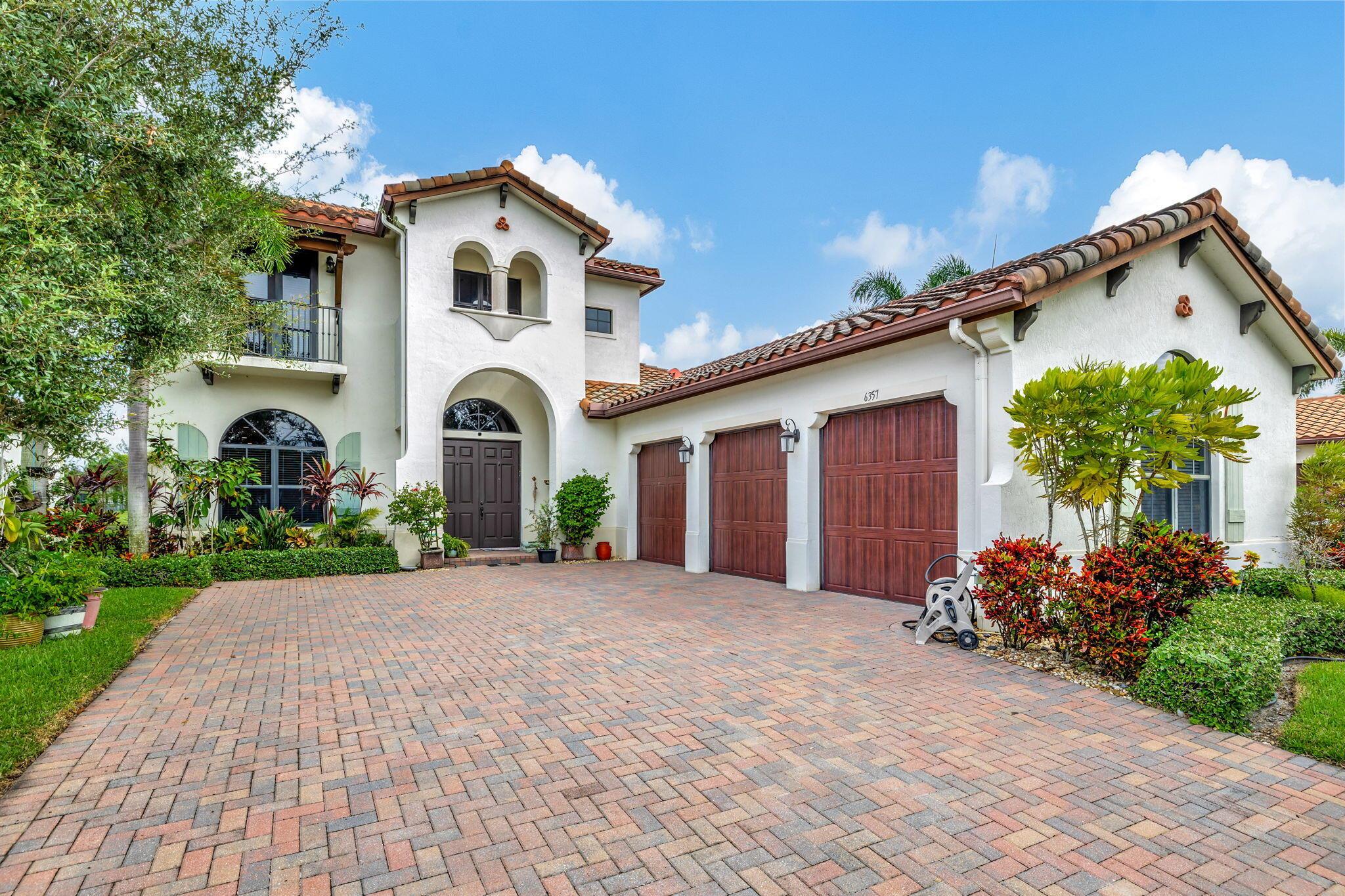 6357 Vireo Court