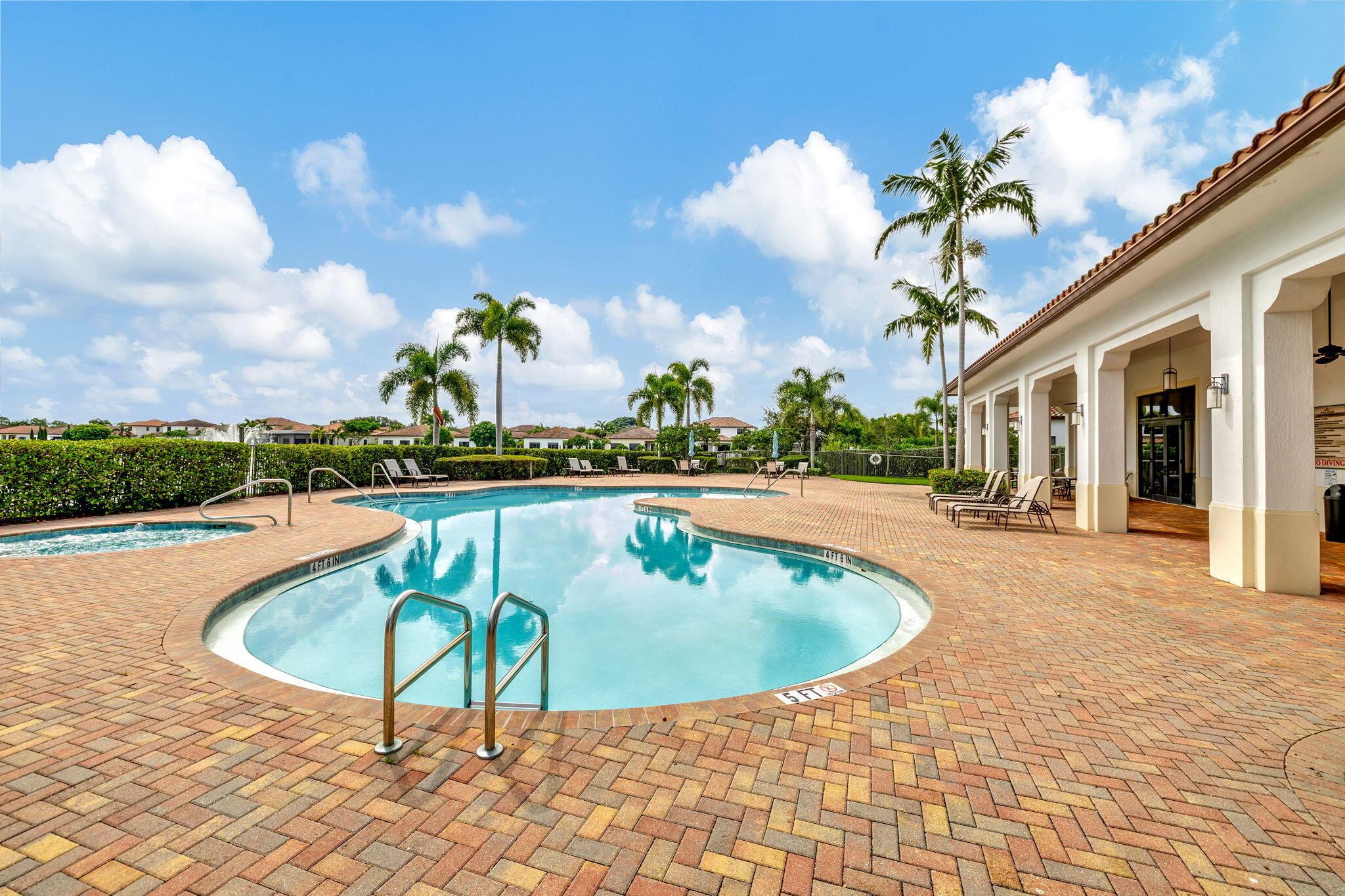 6357 Vireo Court