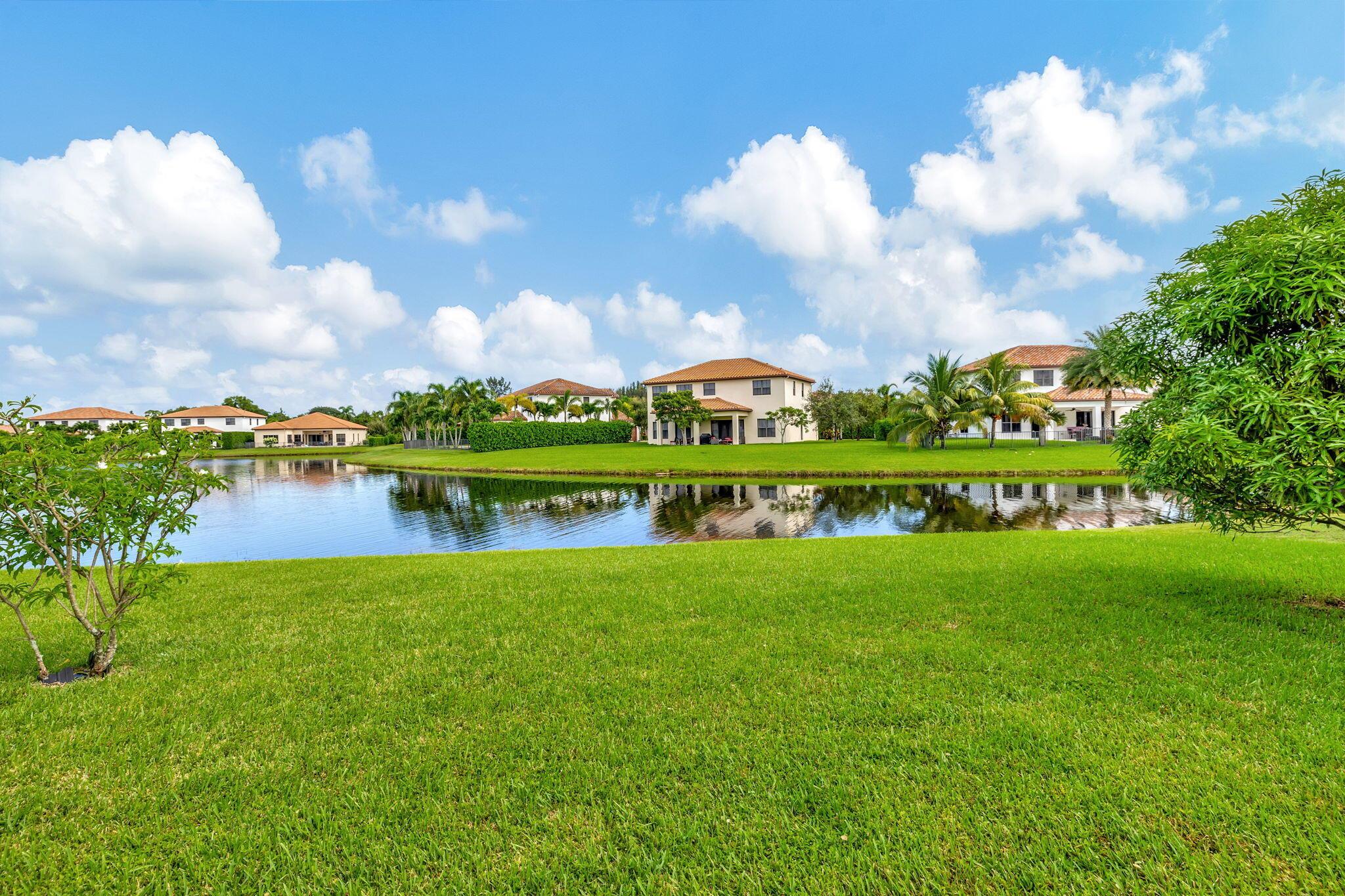 6357 Vireo Court