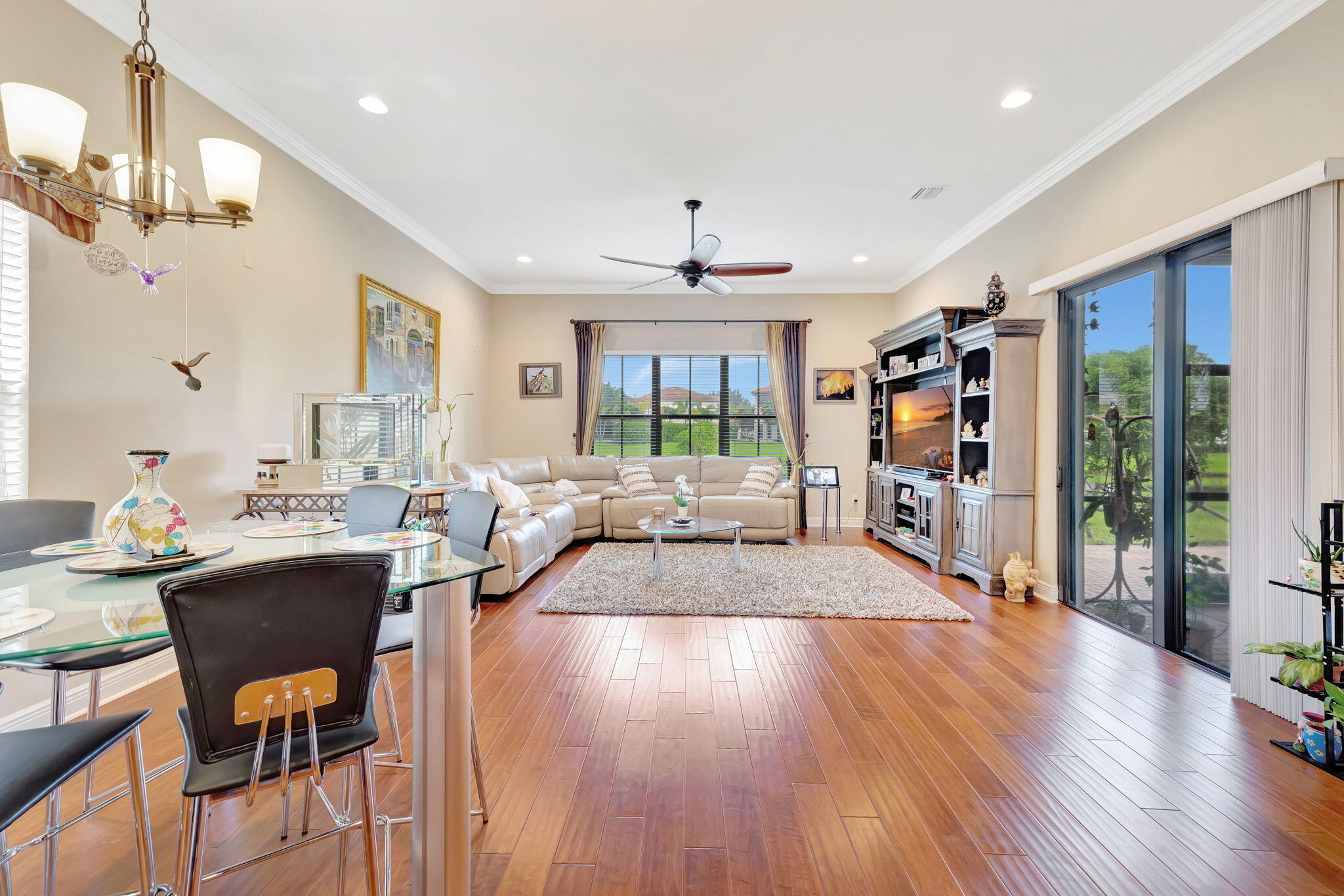 6357 Vireo Court