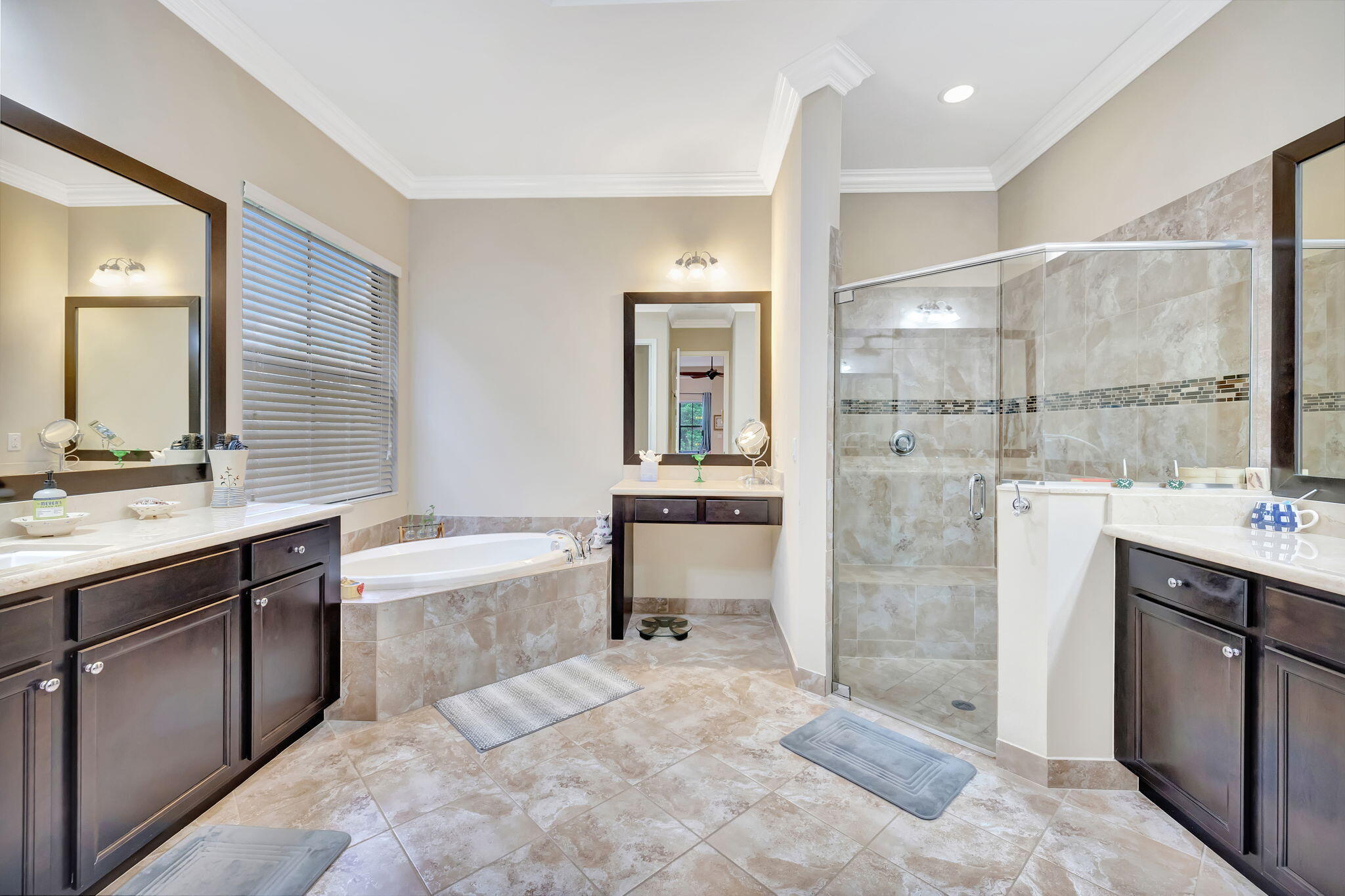6357 Vireo Court