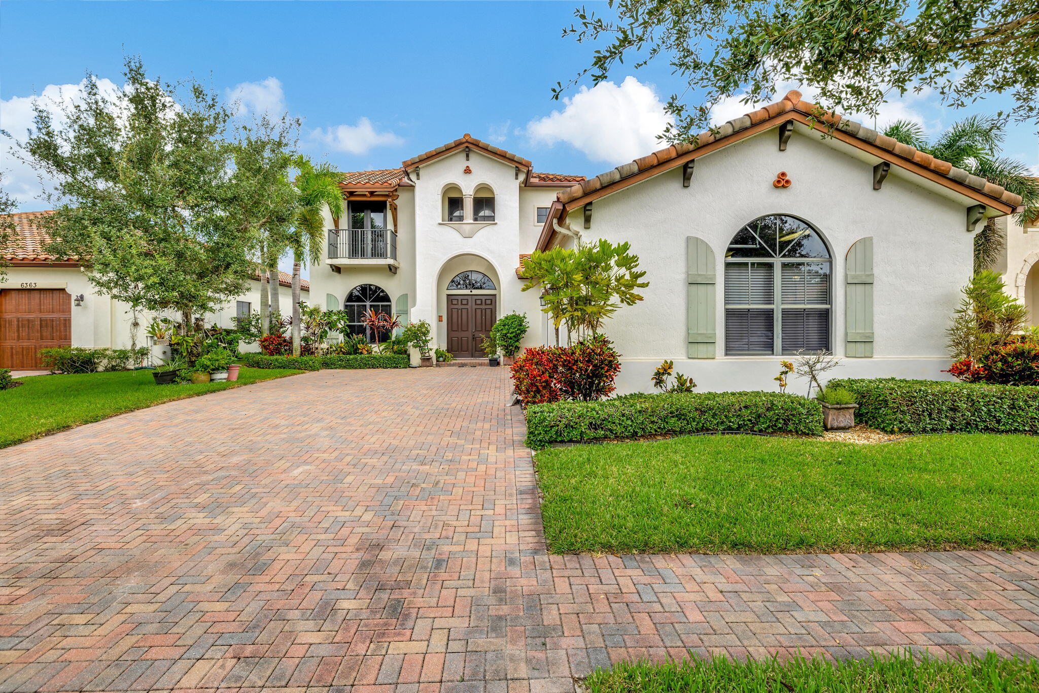 6357 Vireo Court