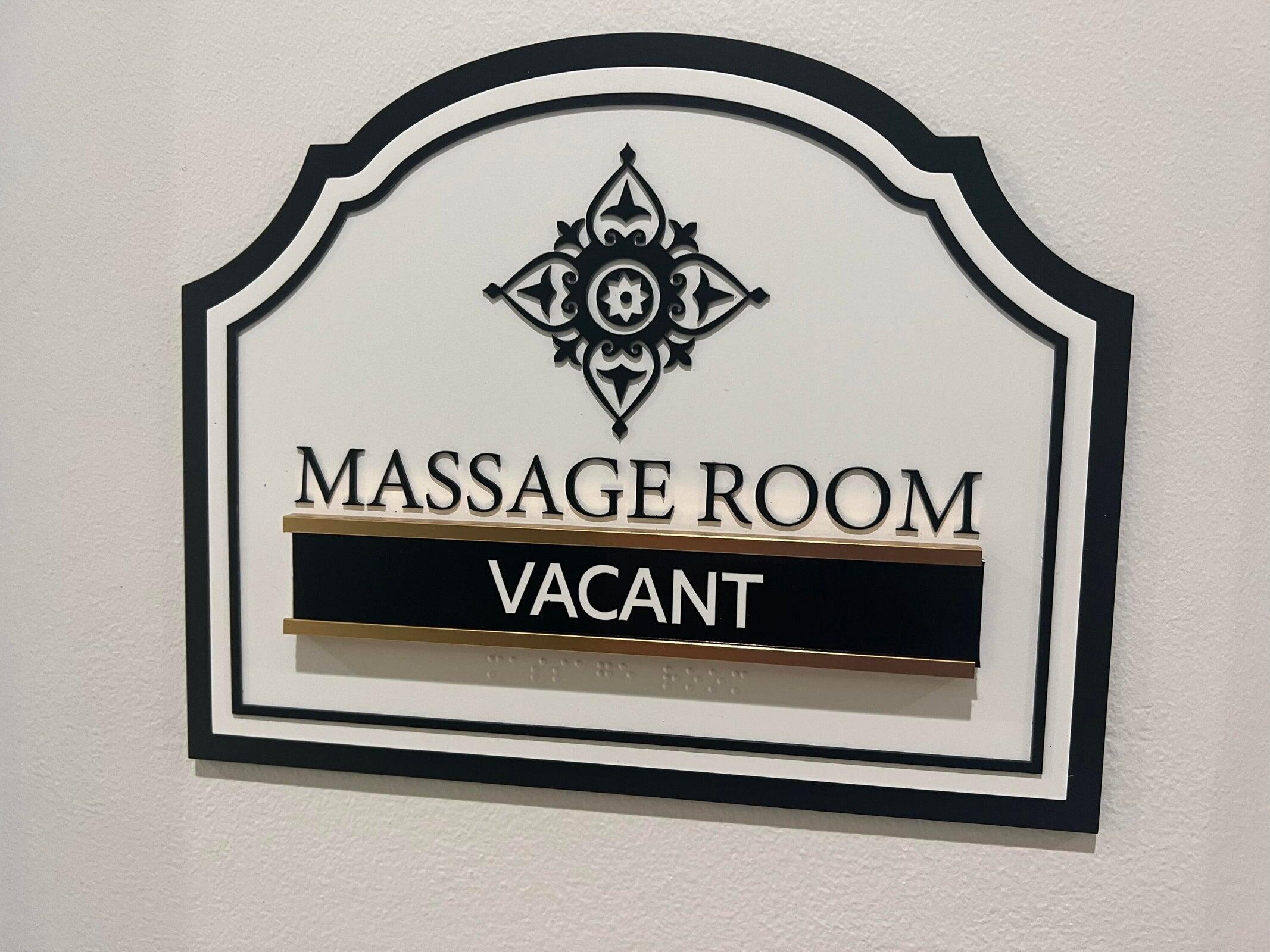 8223 Abalone Point Boulevard