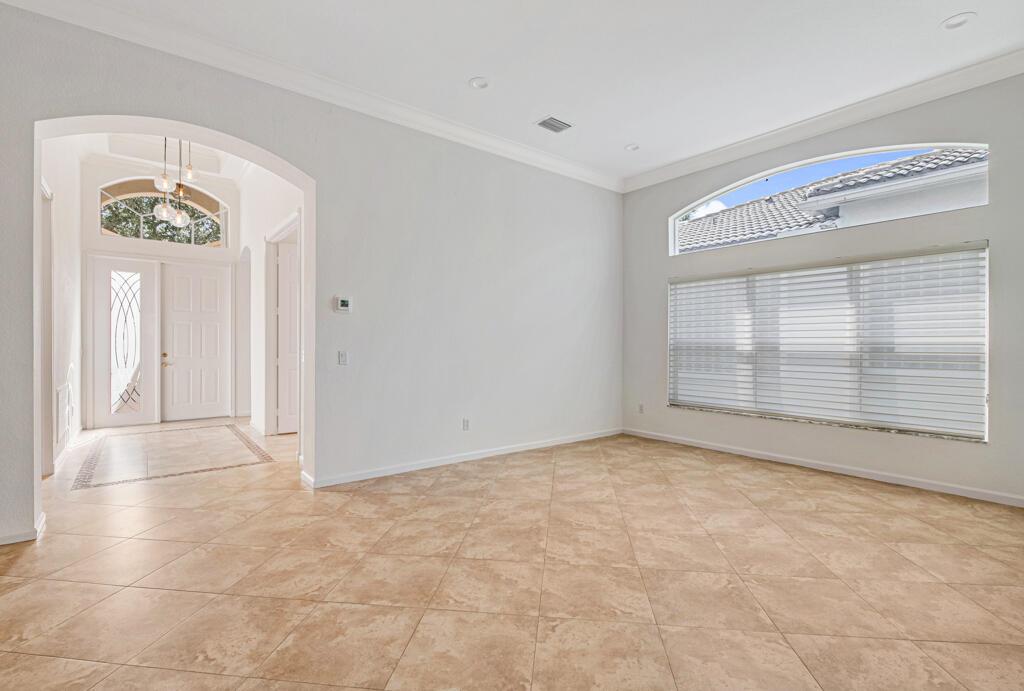 8223 Abalone Point Boulevard