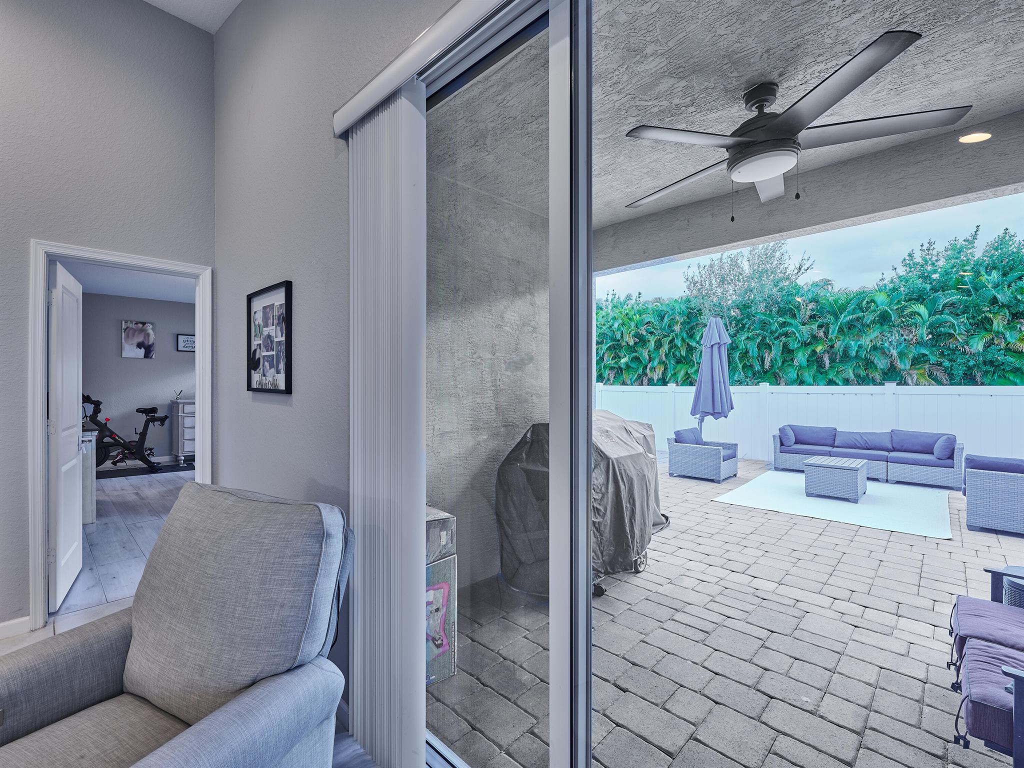 4034 Tomoka Drive