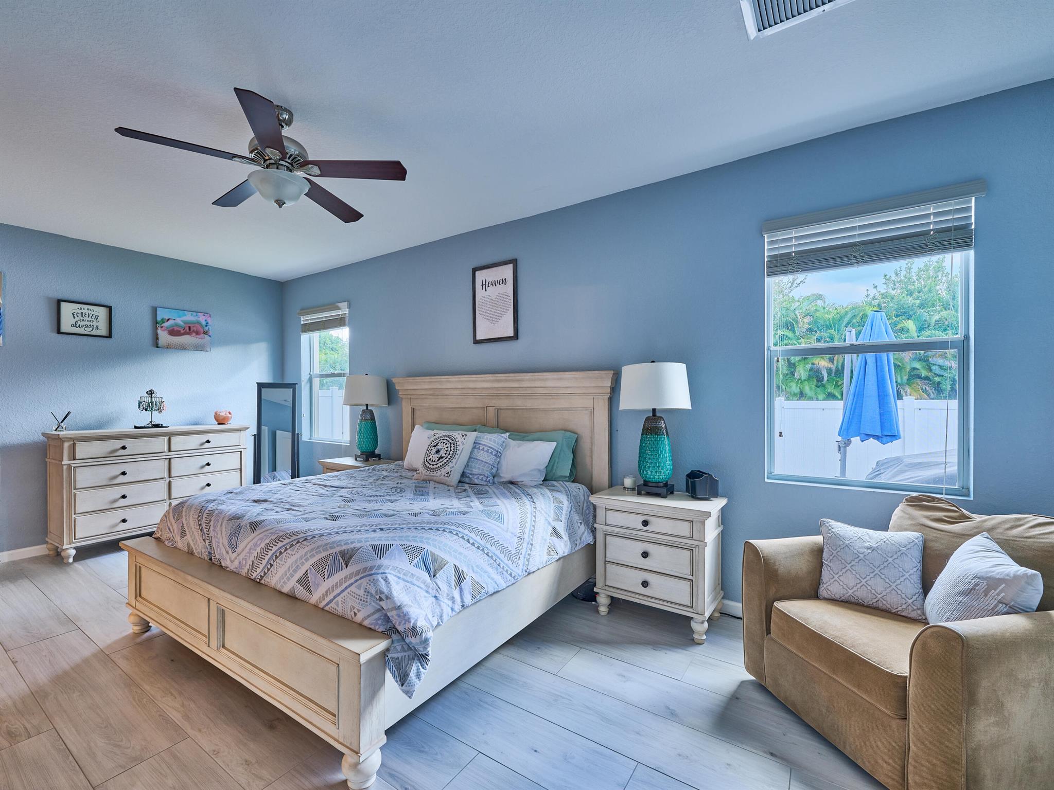 4034 Tomoka Drive