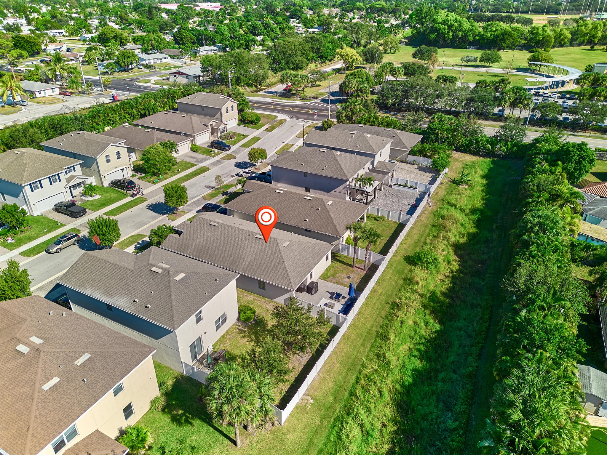 4034 Tomoka Drive