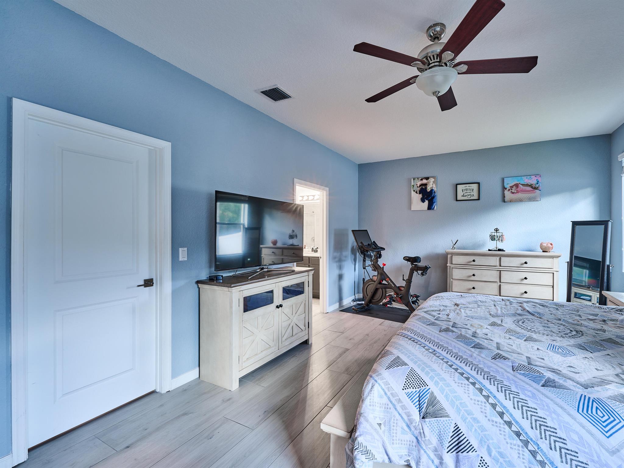 4034 Tomoka Drive