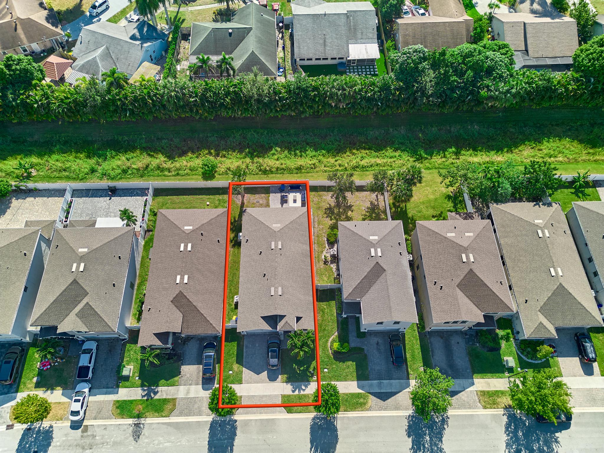4034 Tomoka Drive