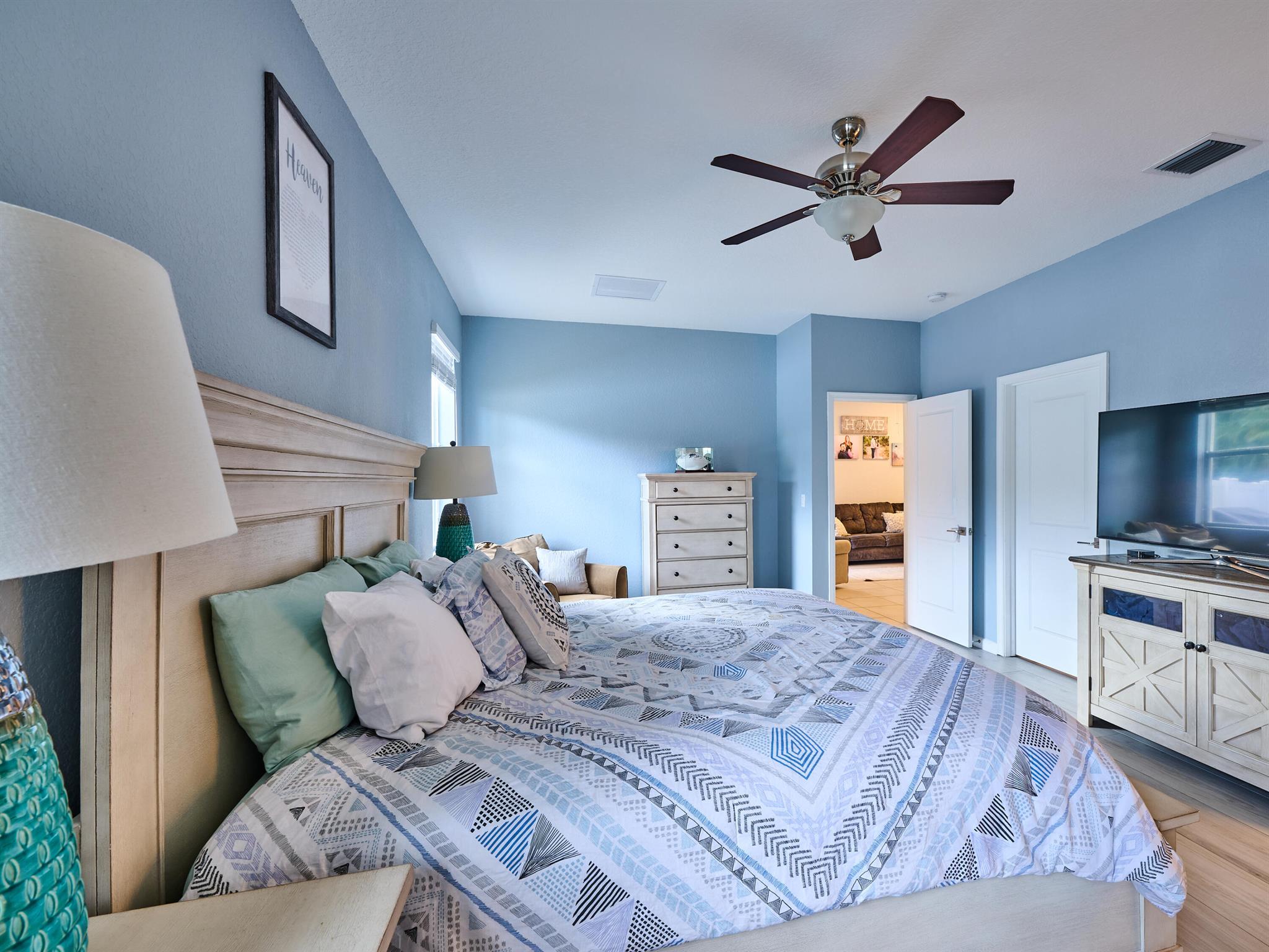 4034 Tomoka Drive