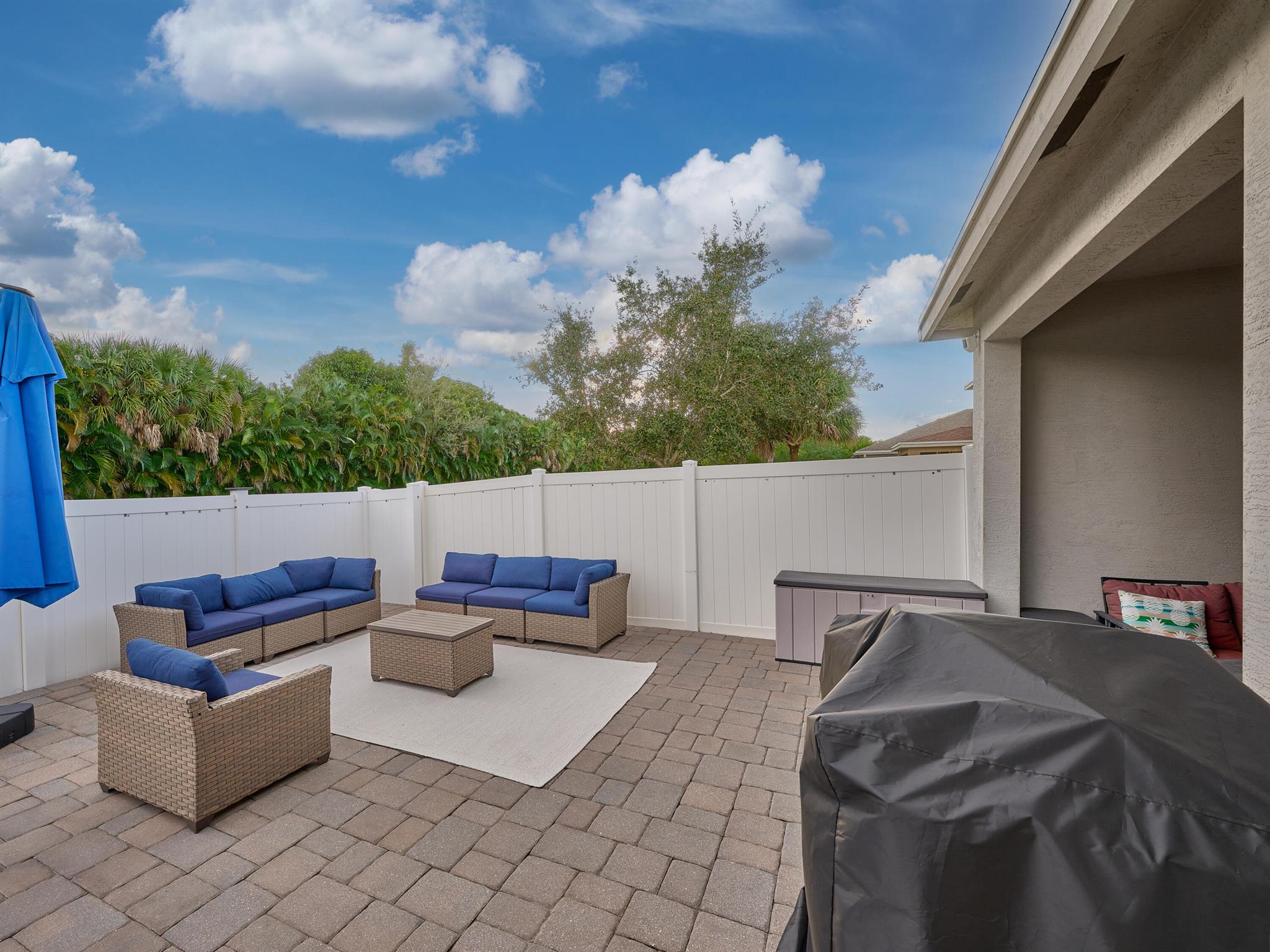 4034 Tomoka Drive