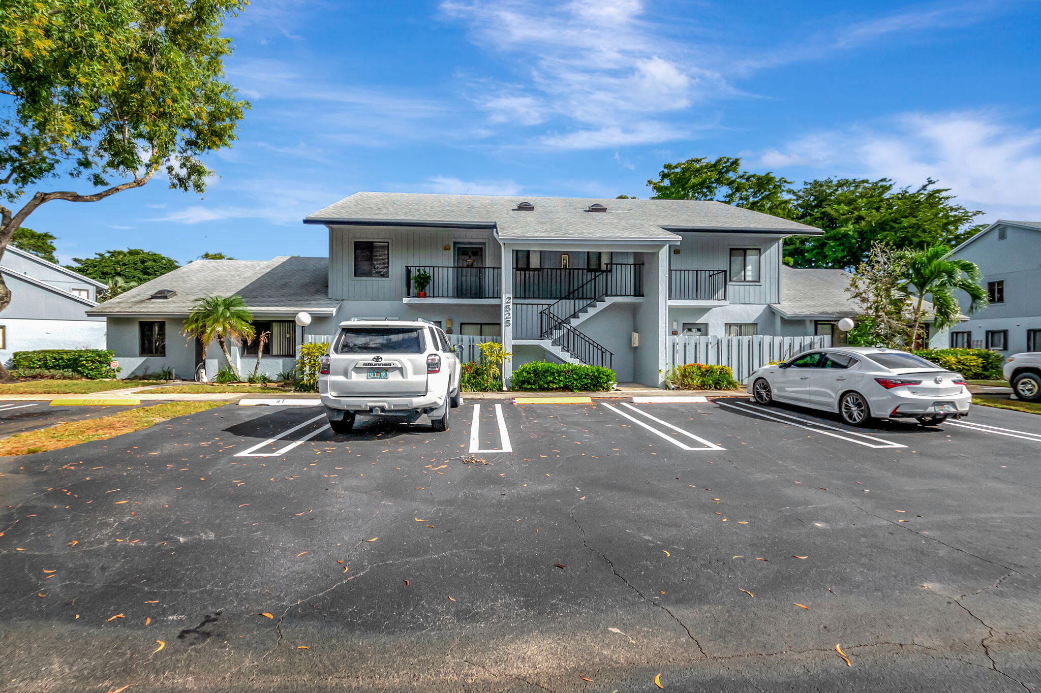 2525 SW 22nd Avenue 202