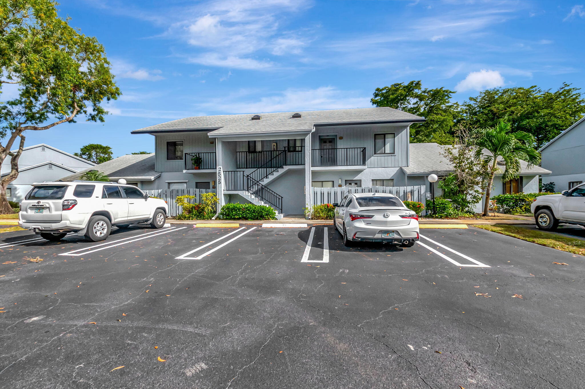 2525 SW 22nd Avenue 202