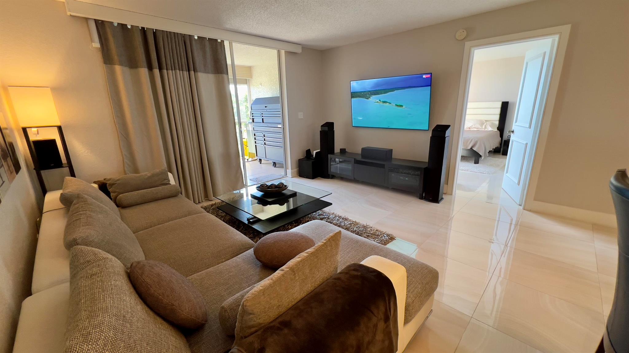 4570 NW 18th Avenue 608