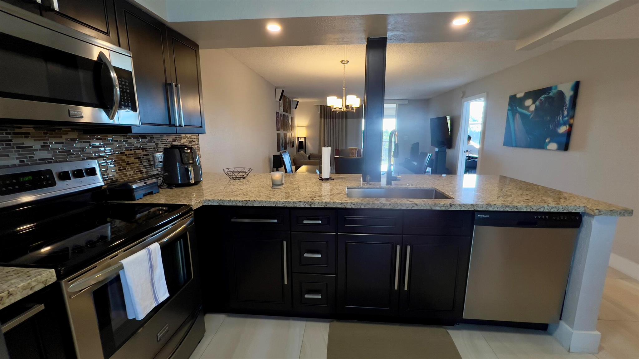 4570 NW 18th Avenue 608