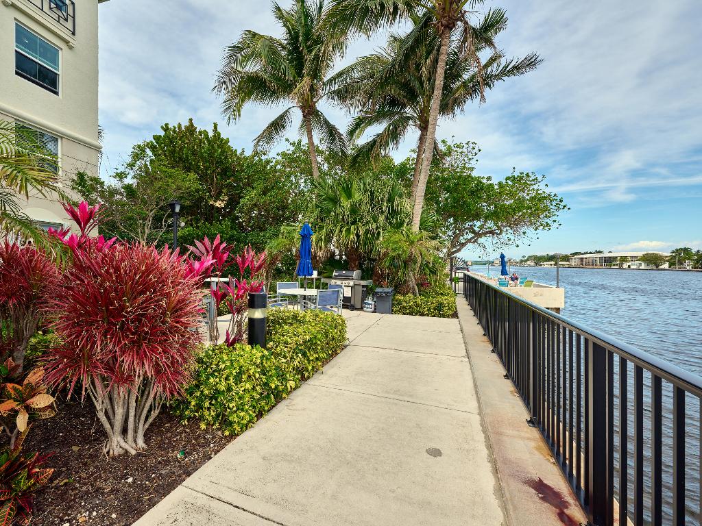 4414 Tuscany Way 414