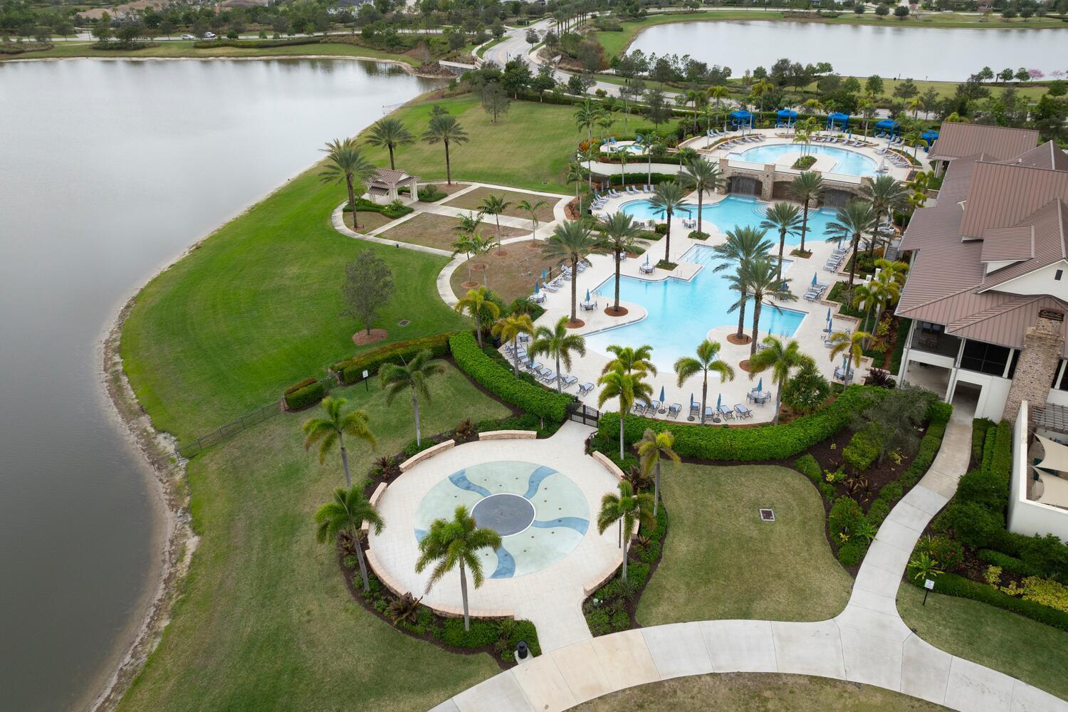 19589 Wheelbarrow Bend