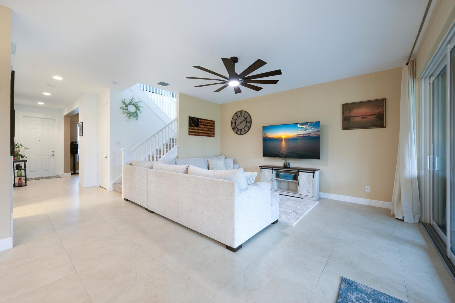 19589 Wheelbarrow Bend