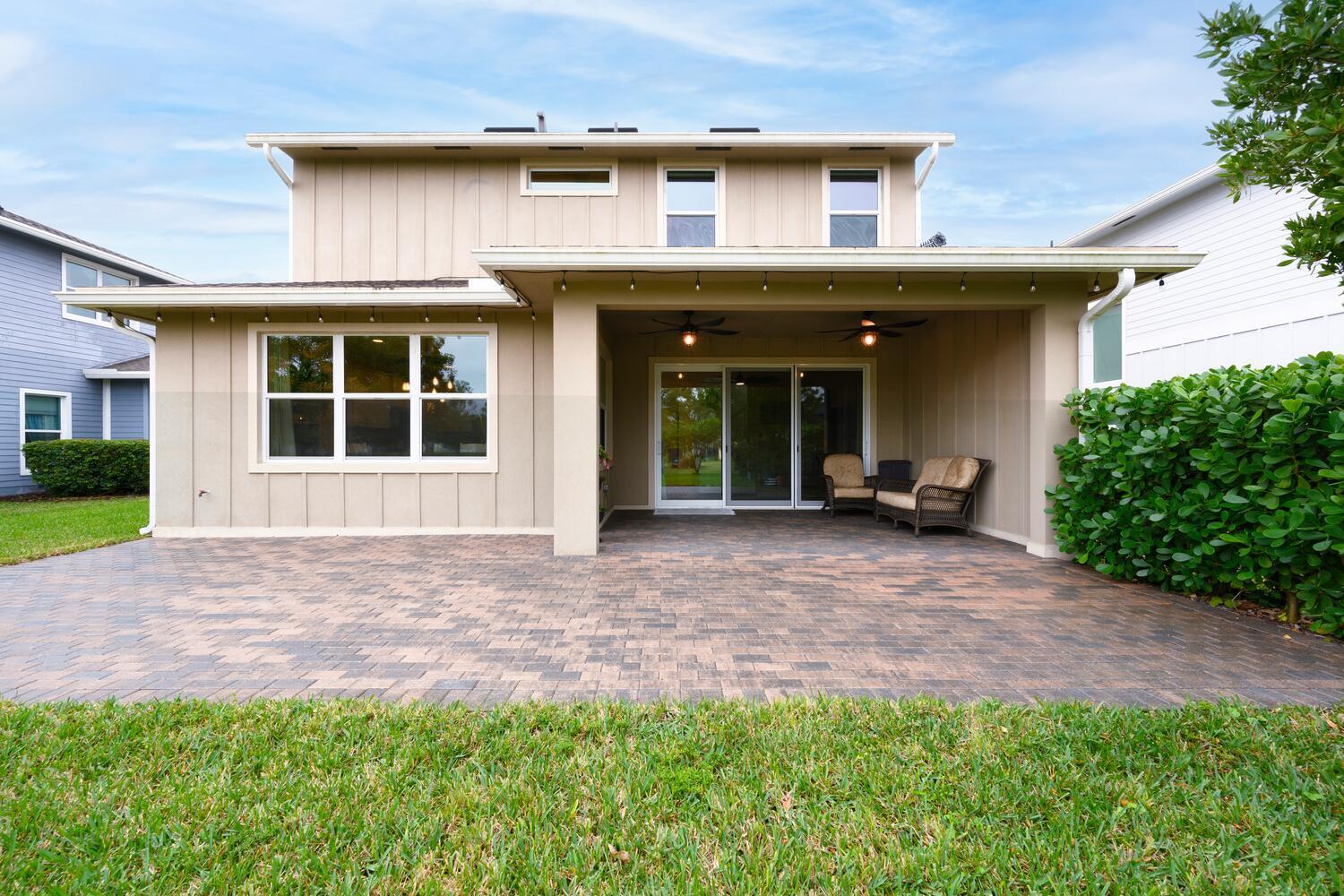 19589 Wheelbarrow Bend