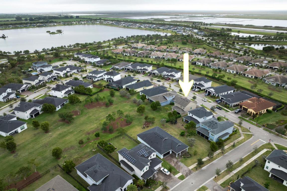 19589 Wheelbarrow Bend