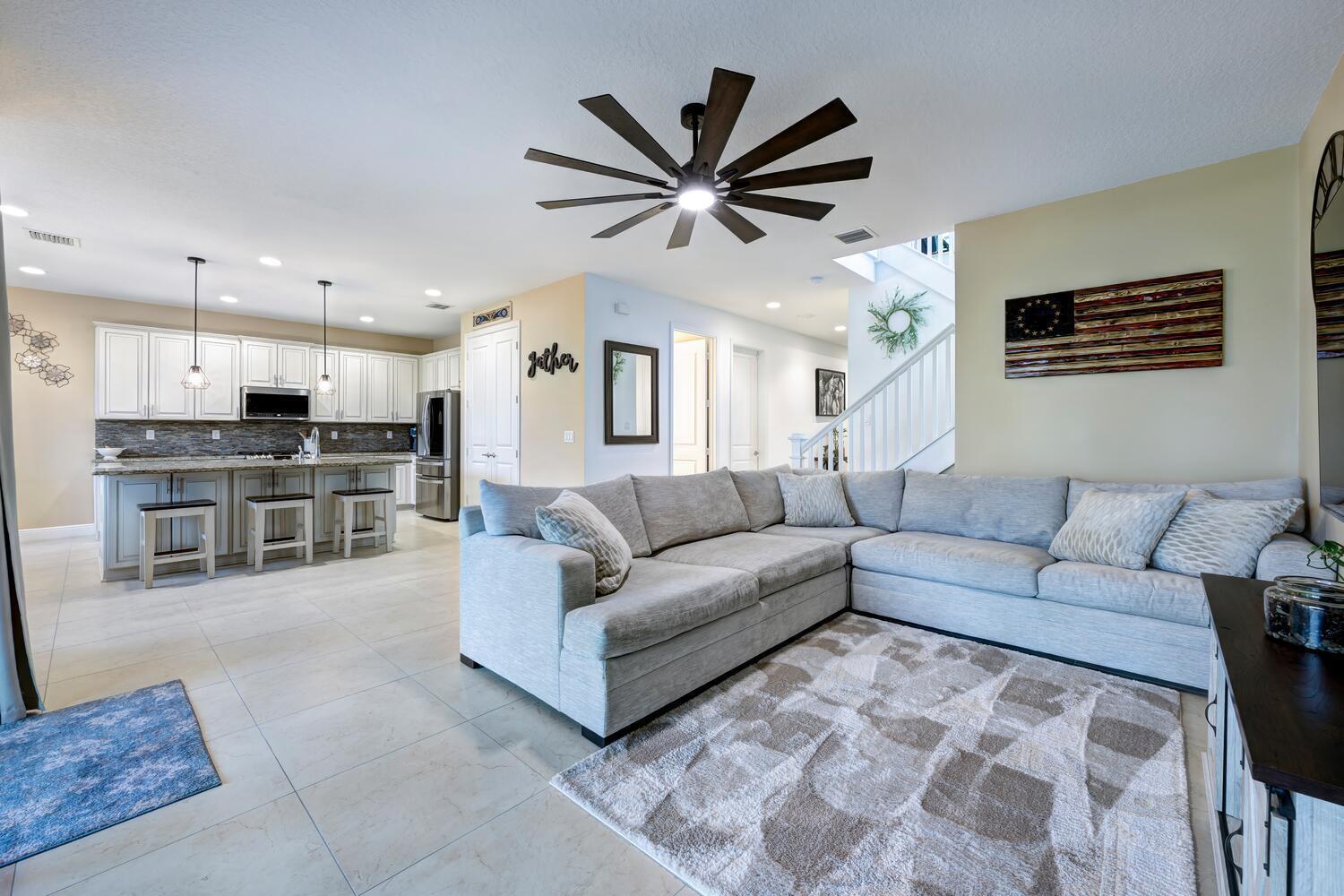 19589 Wheelbarrow Bend