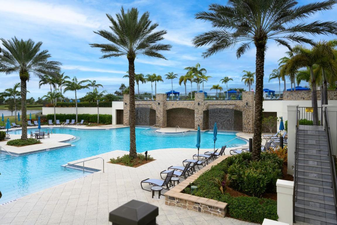 19589 Wheelbarrow Bend