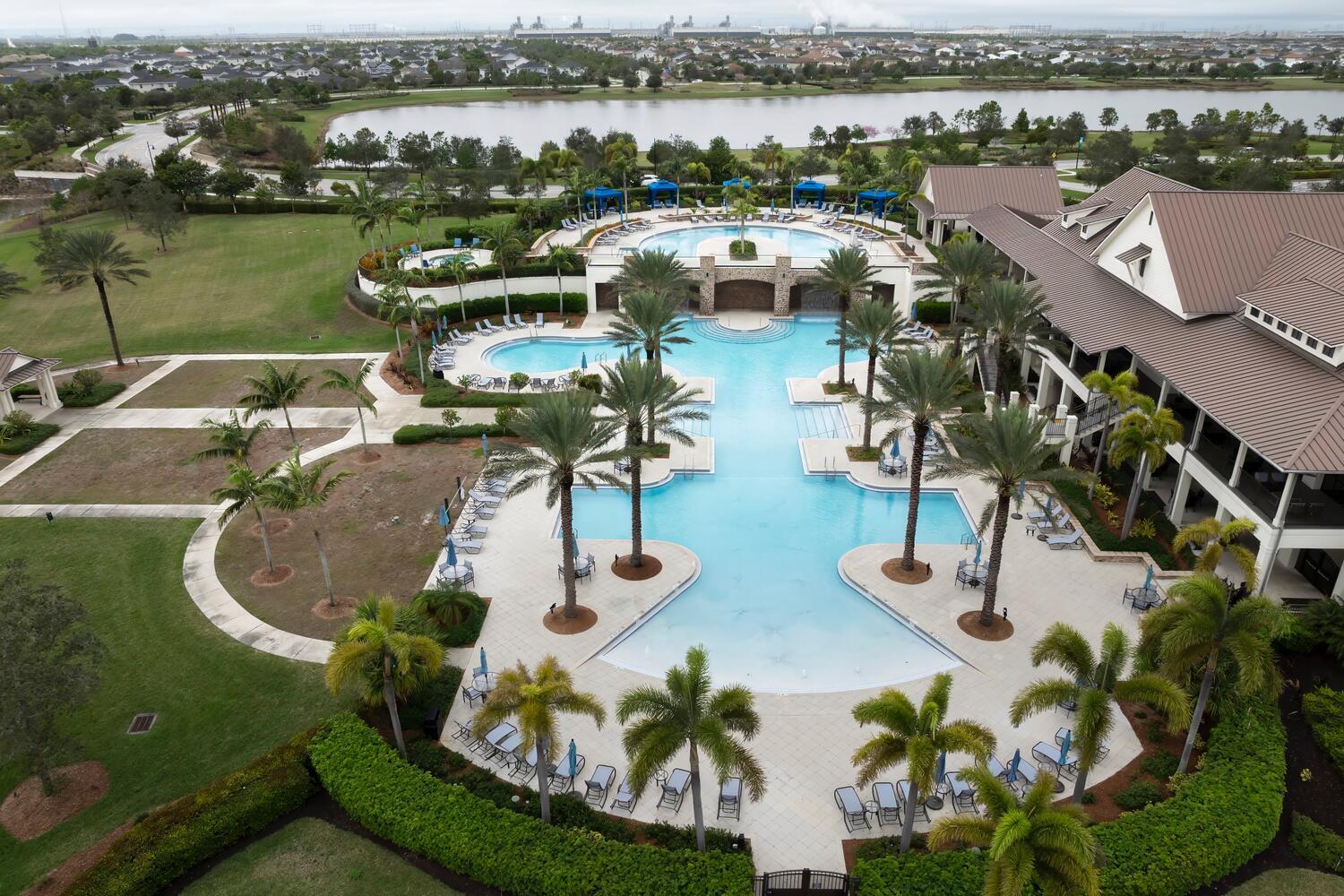 19589 Wheelbarrow Bend