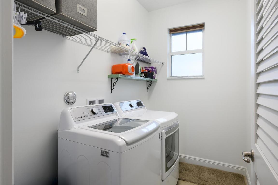 19589 Wheelbarrow Bend