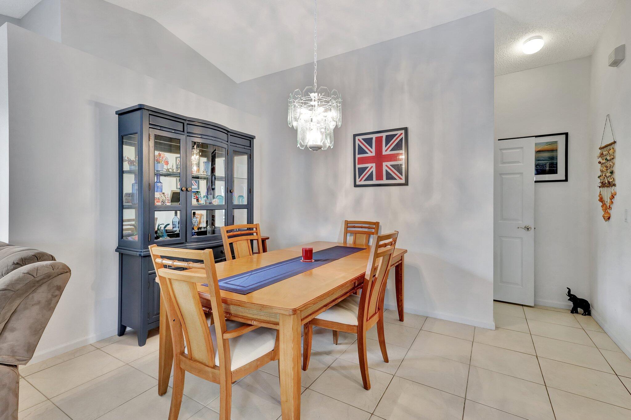 8177 Palm Gate Drive