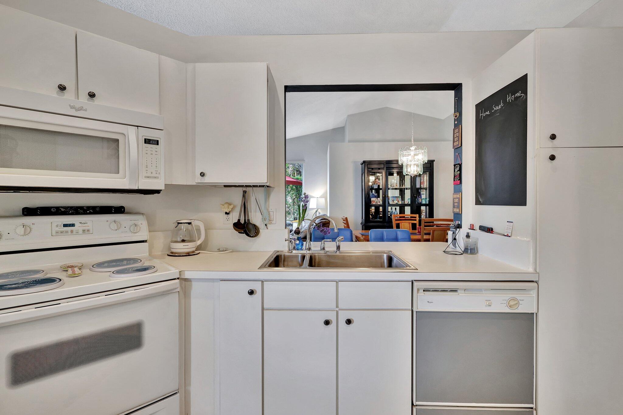 8177 Palm Gate Drive
