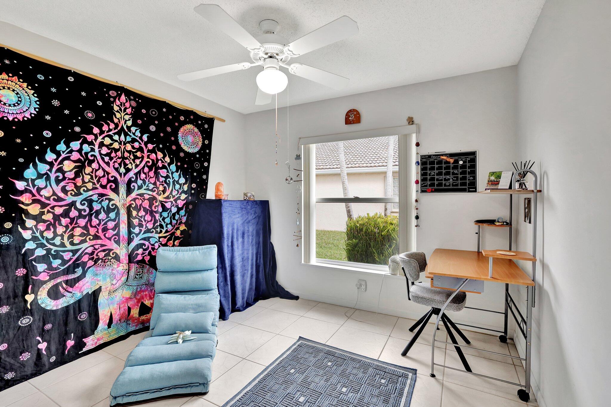 8177 Palm Gate Drive
