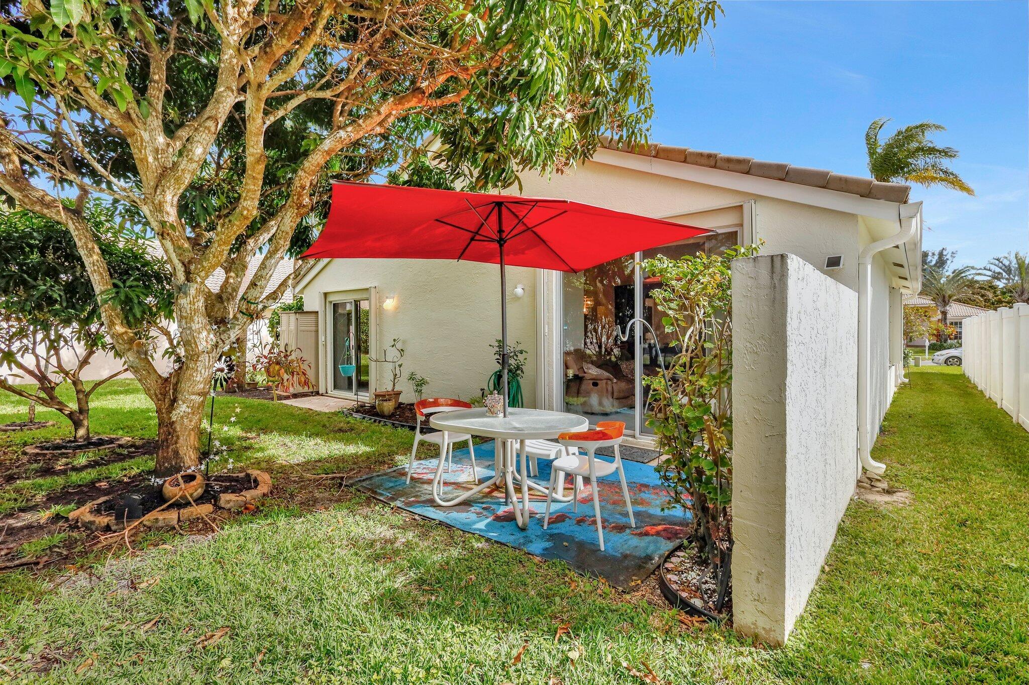 8177 Palm Gate Drive