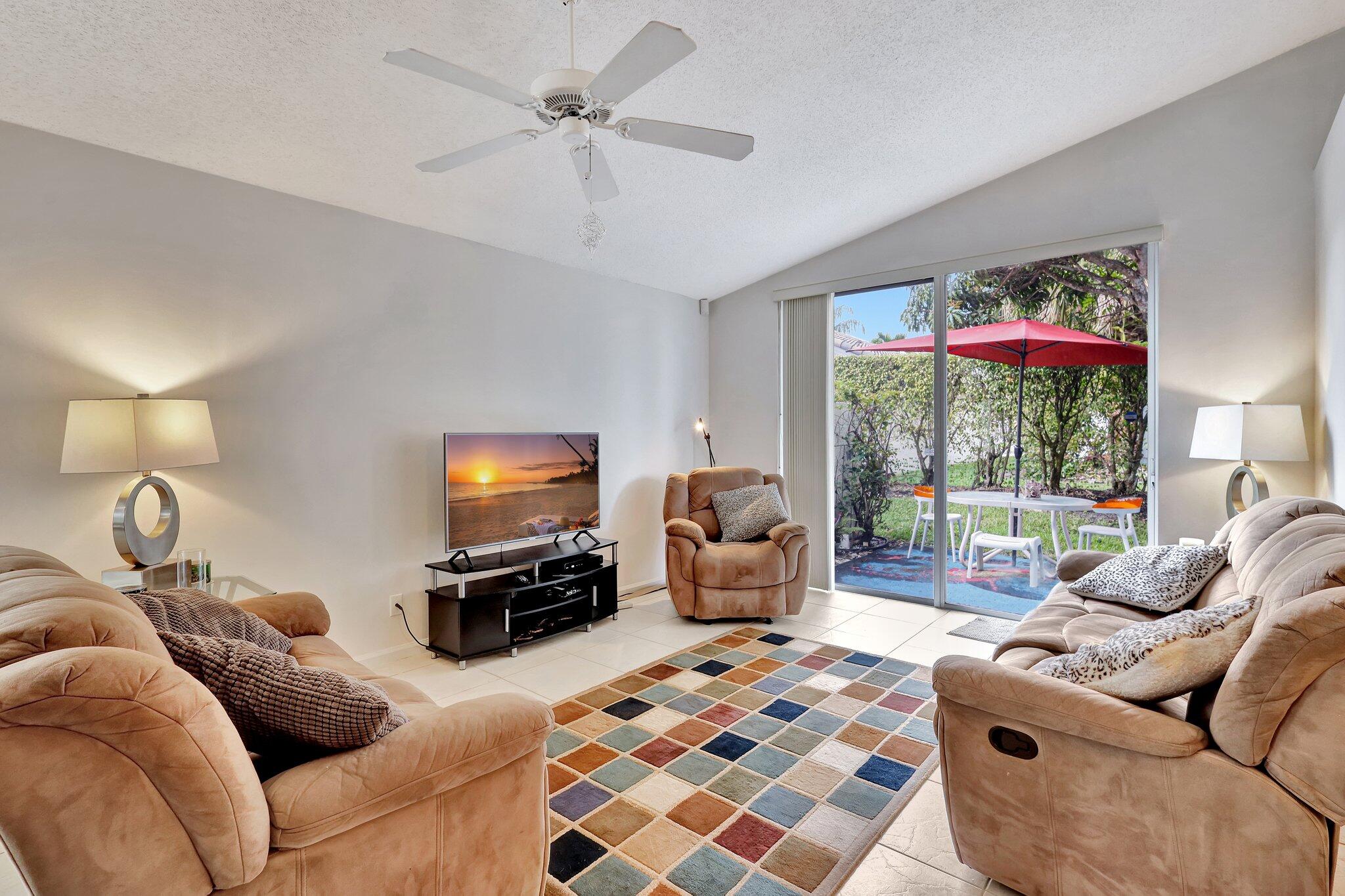 8177 Palm Gate Drive