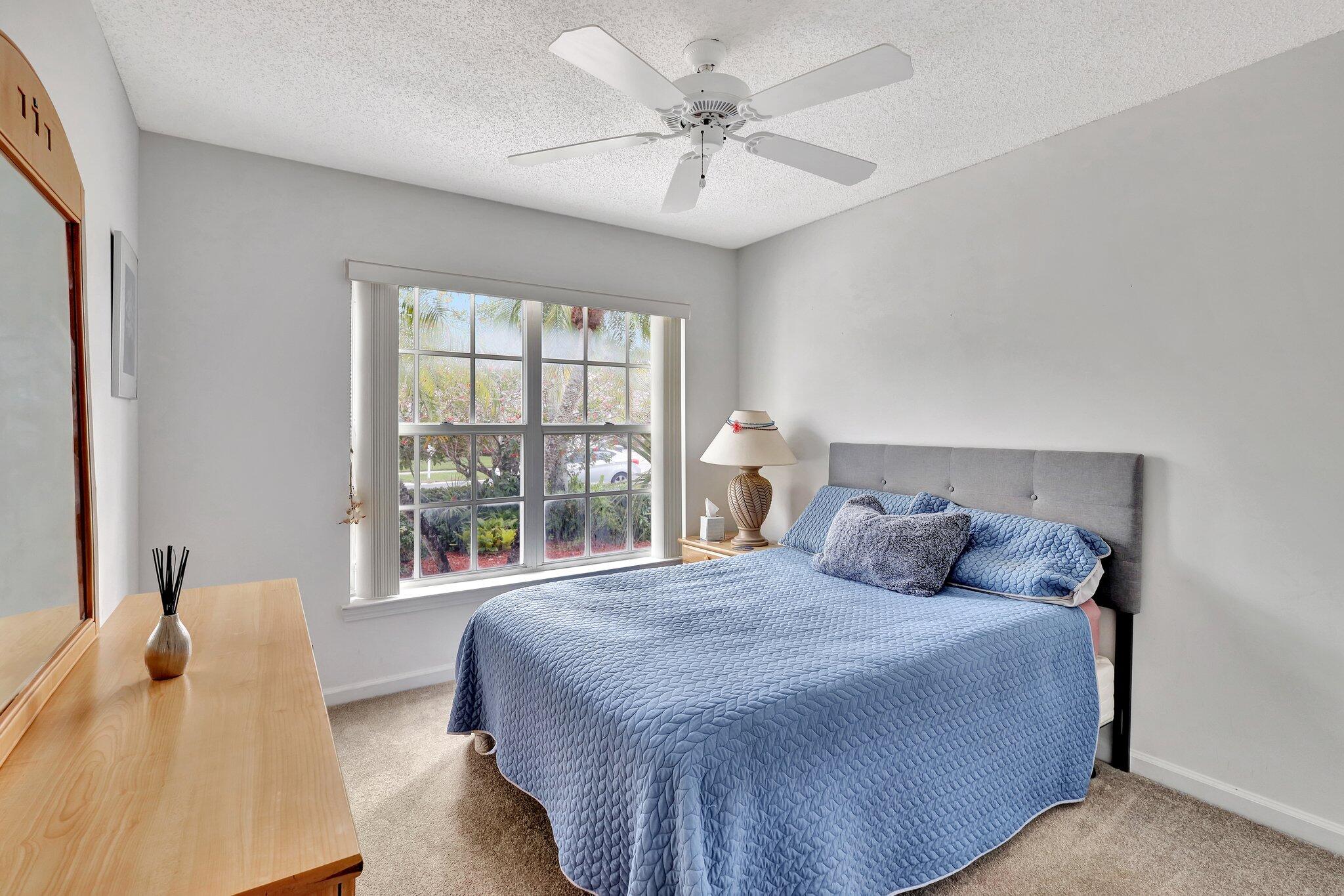 8177 Palm Gate Drive