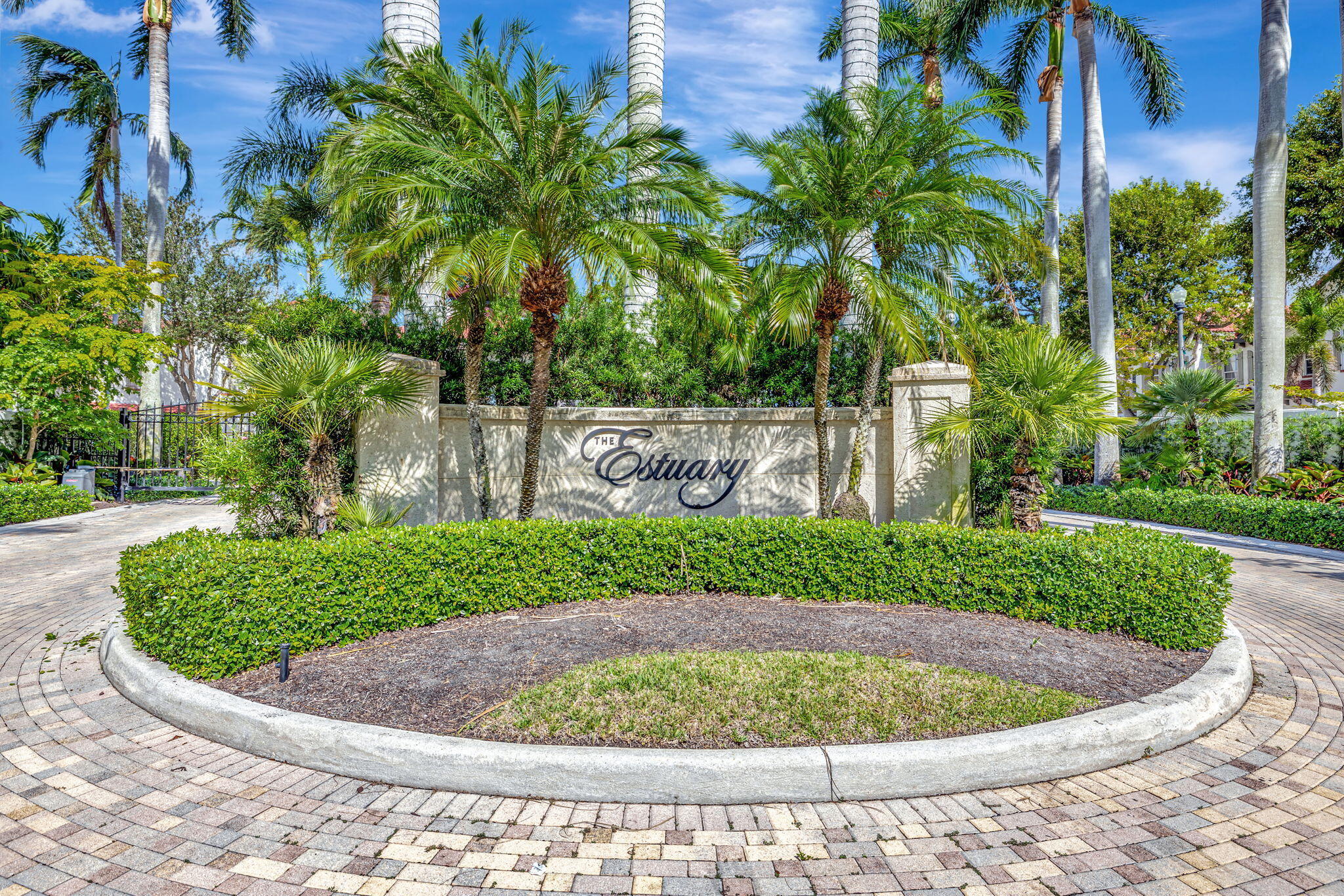 1535 Estuary Trail