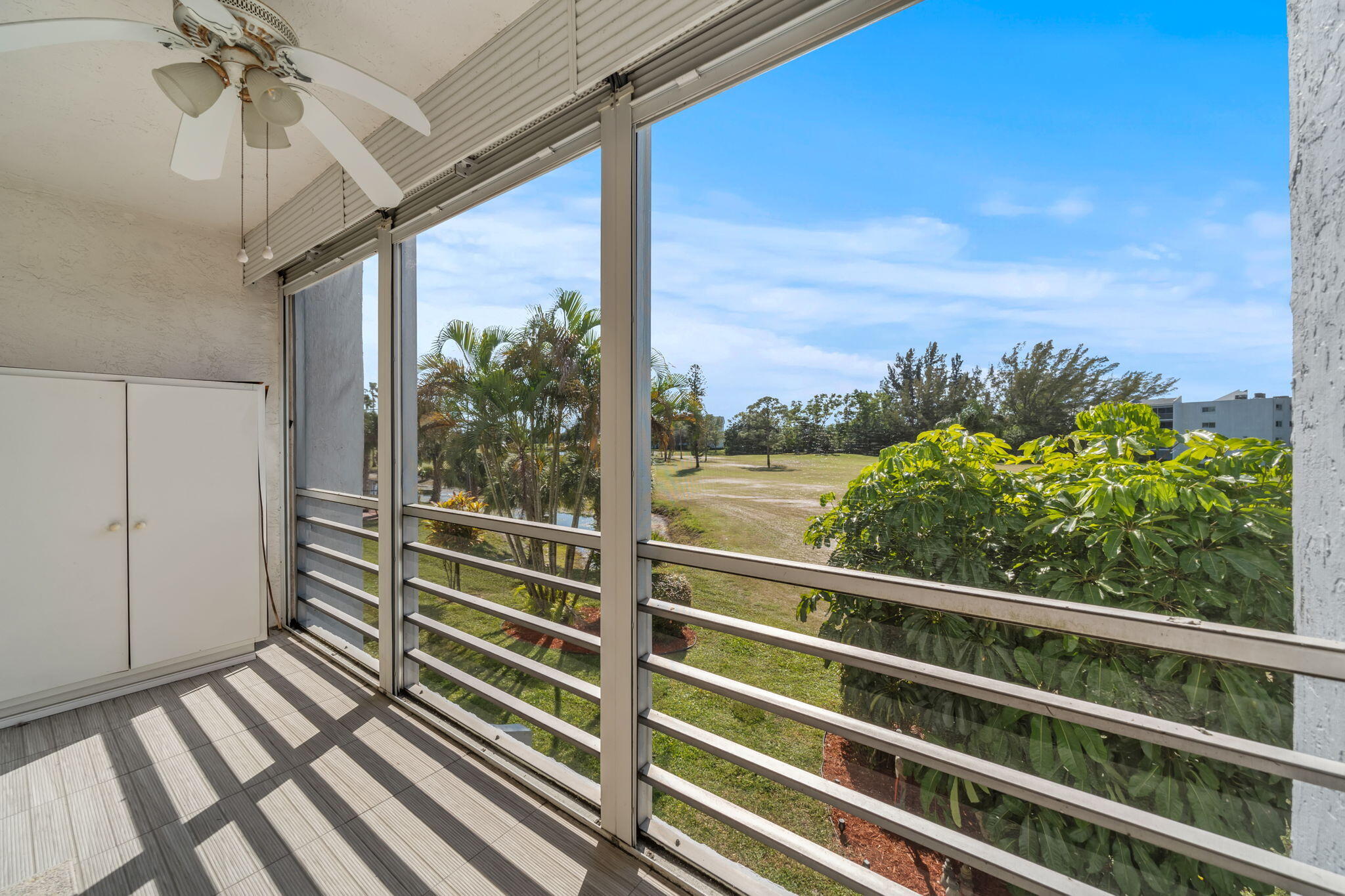 3425 Via Poinciana Way 204