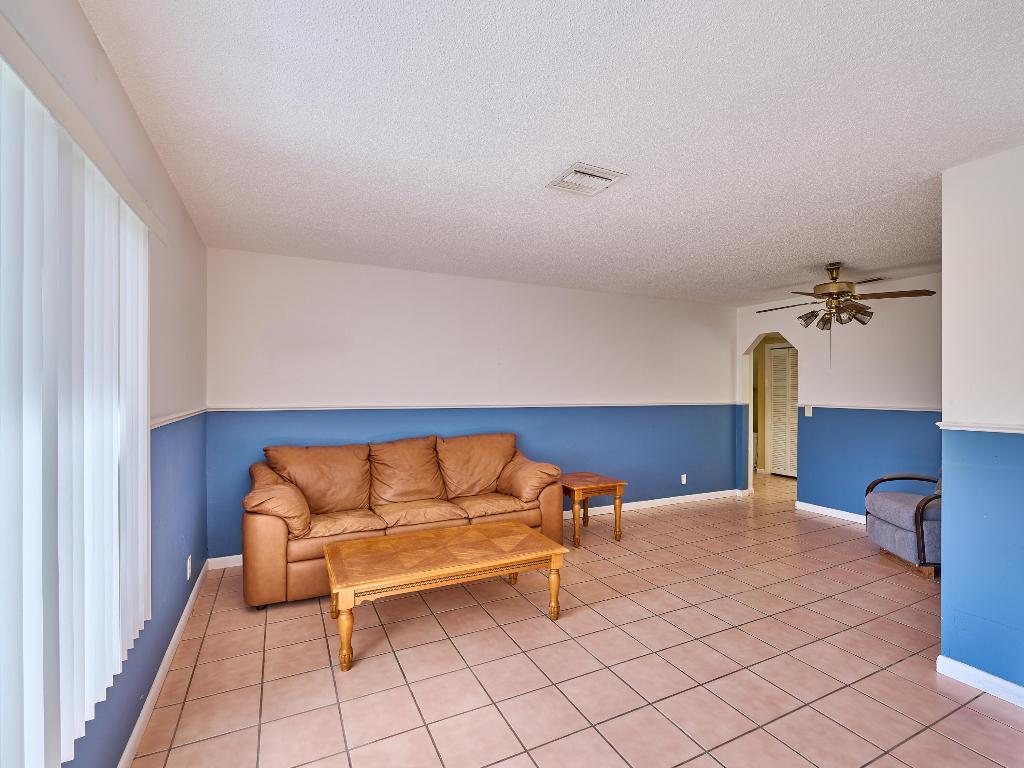 16113 E Secretariat Drive