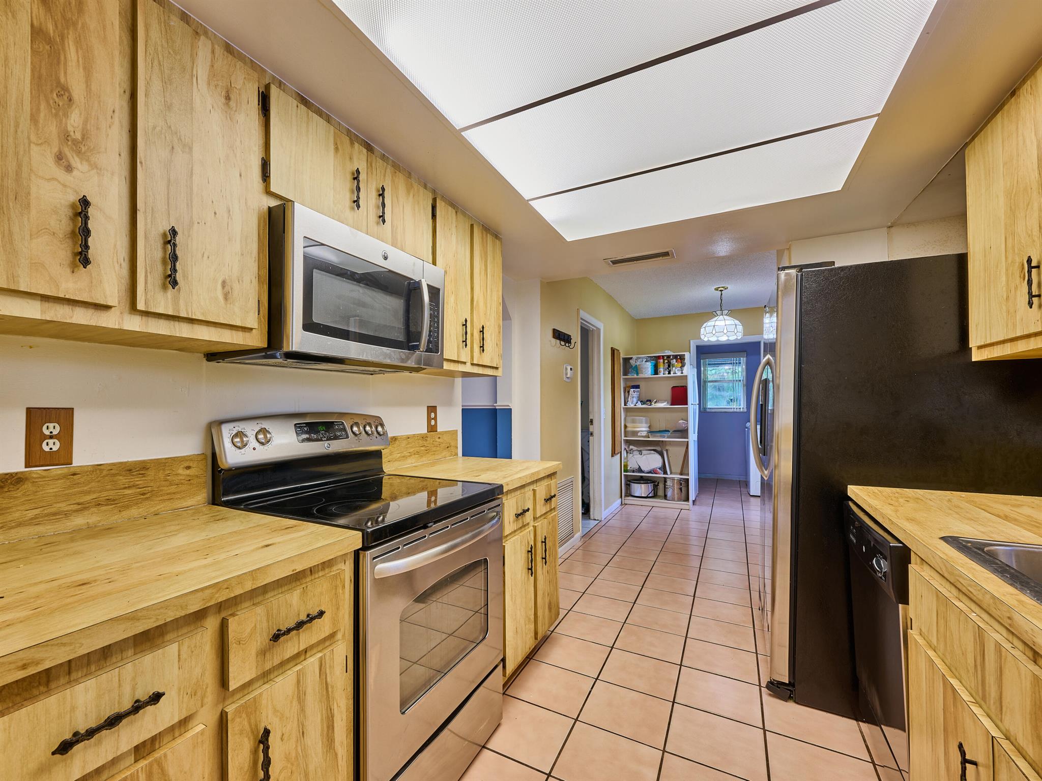 16113 E Secretariat Drive